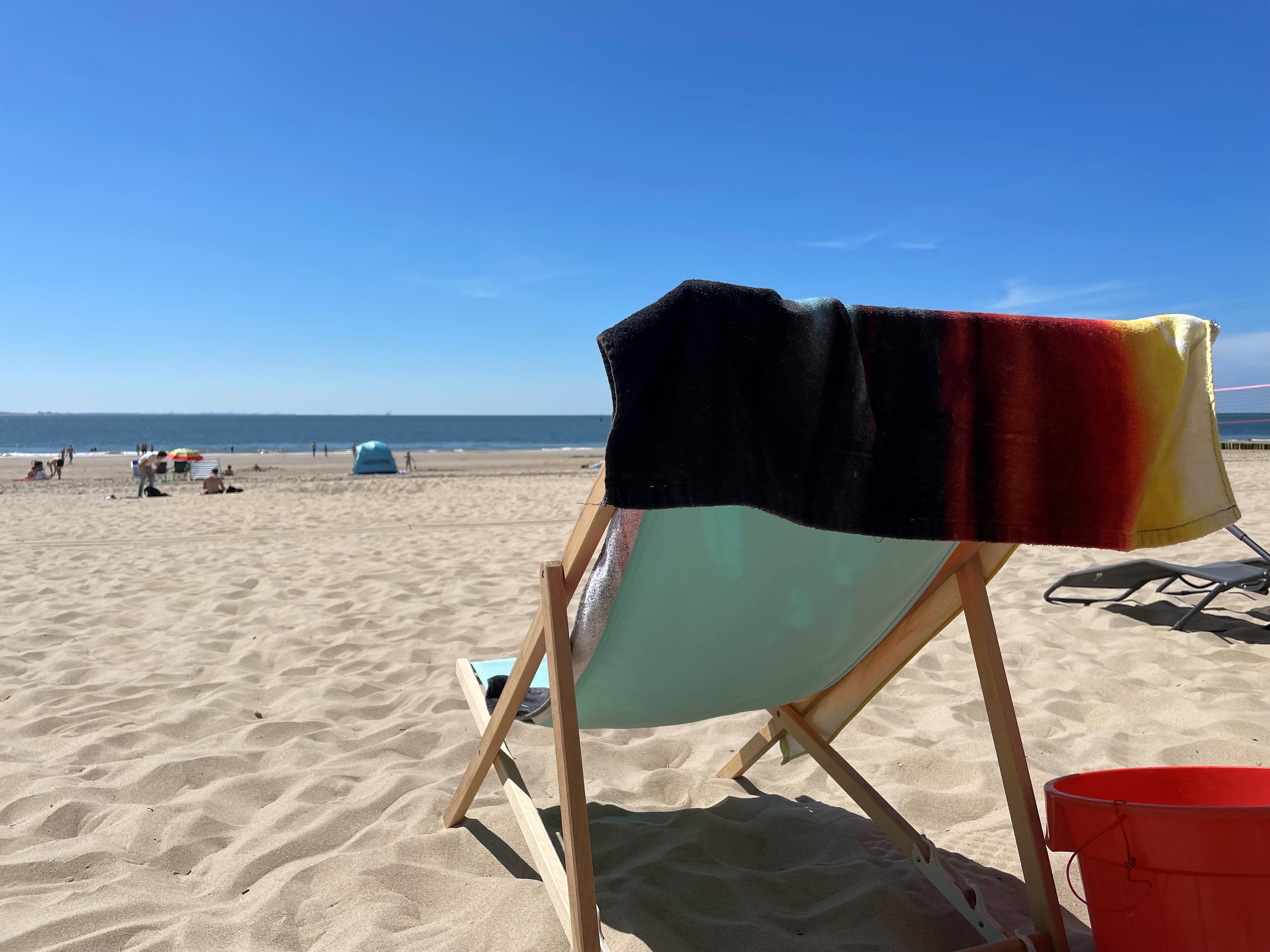 Beach house Zeeland for 5 people