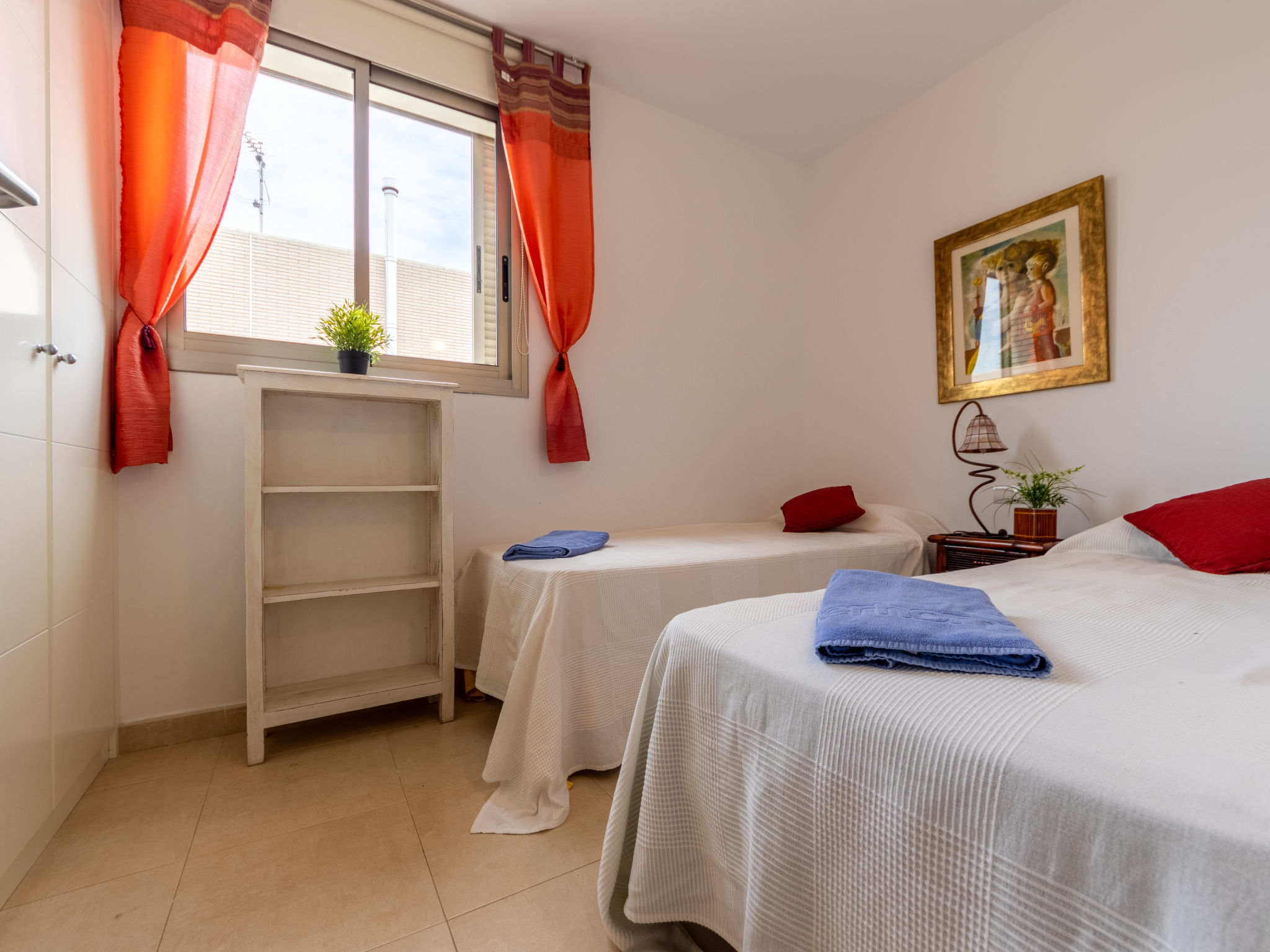 Modernes Ferienhaus für 4 Personen + Pool