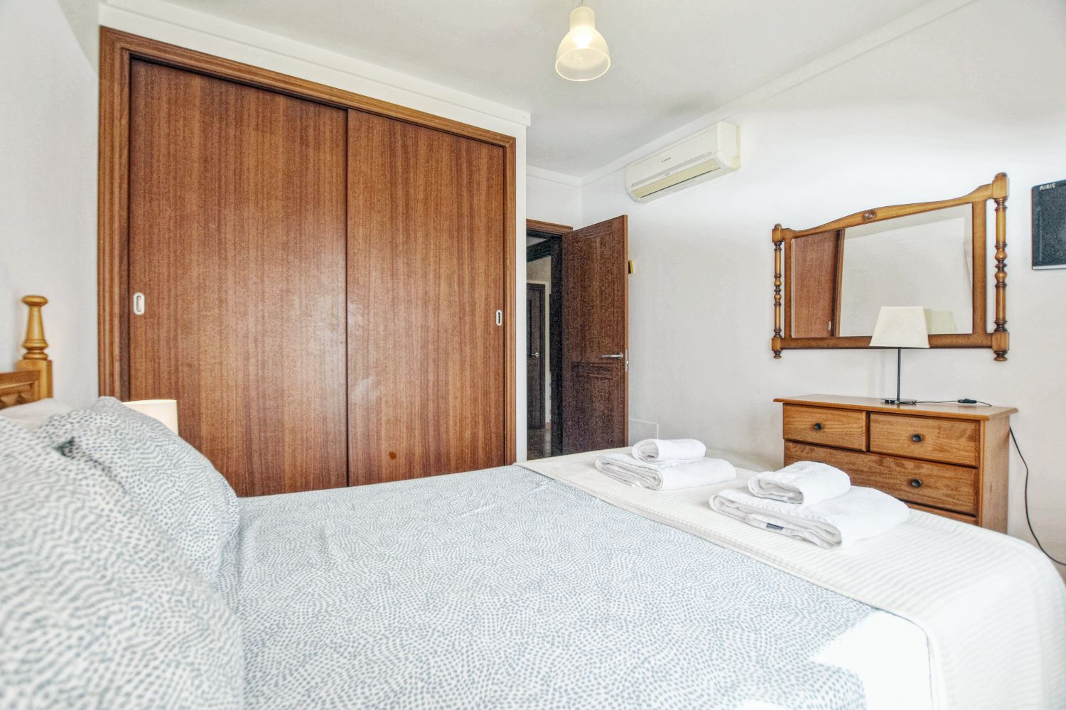 Vakantiehuis met zwembad en overdekte veranda