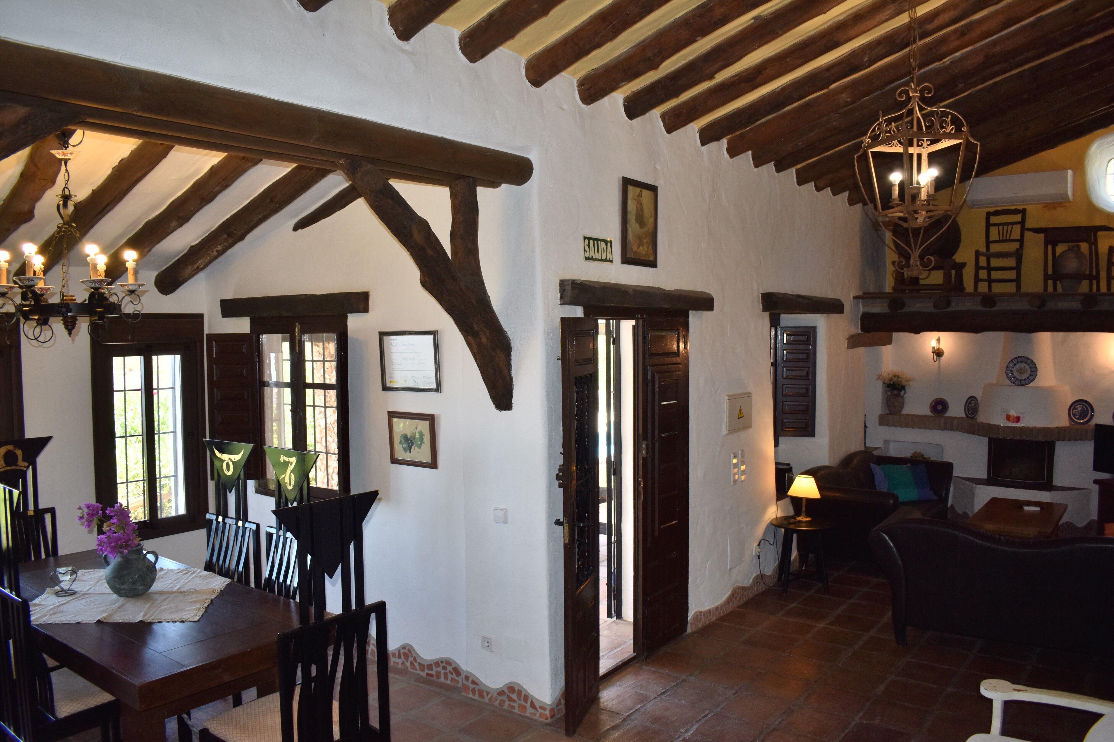 Villa in de Spaanse bergen met zwembad