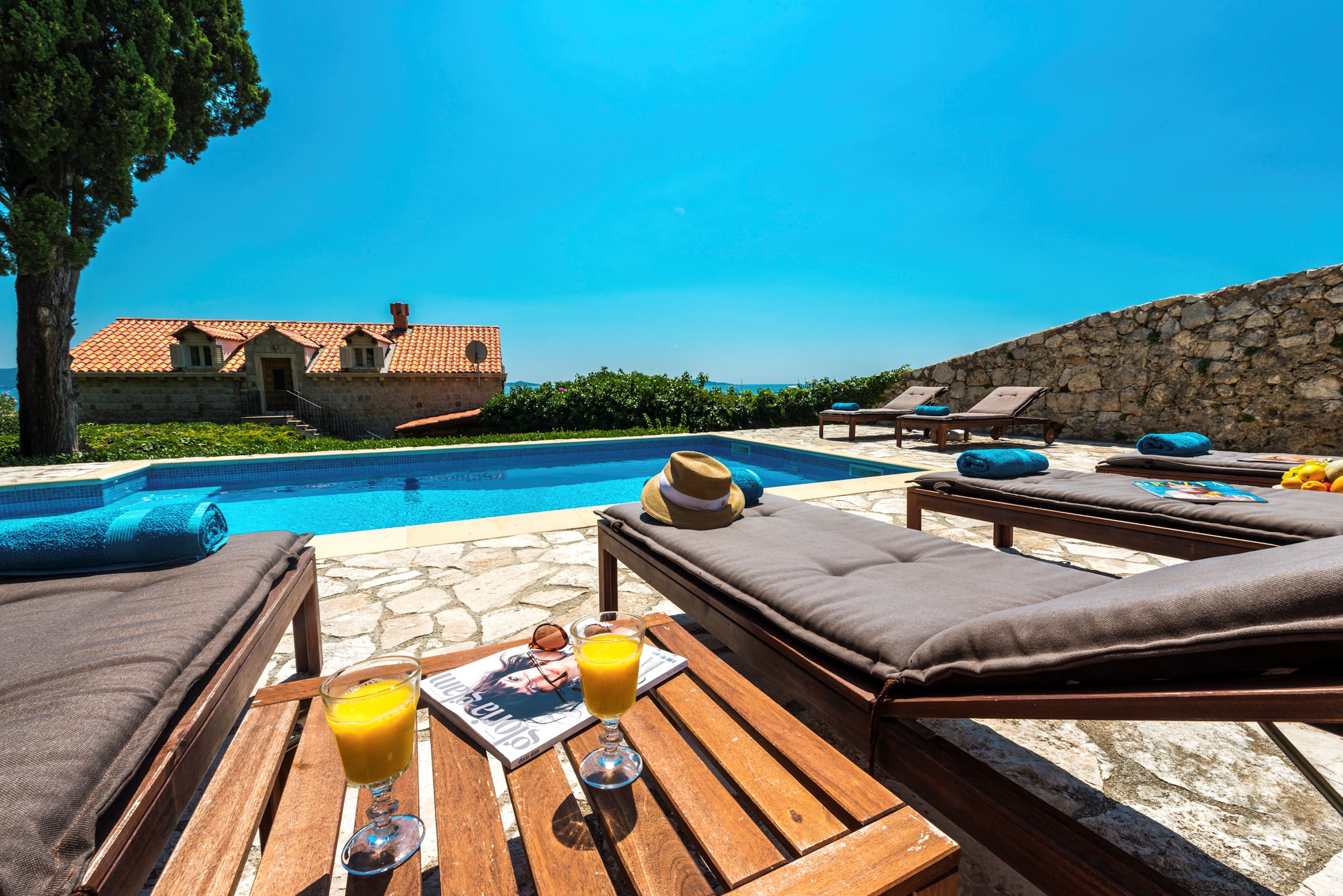 Vila in Dubrovnik met zeezicht en zwembad