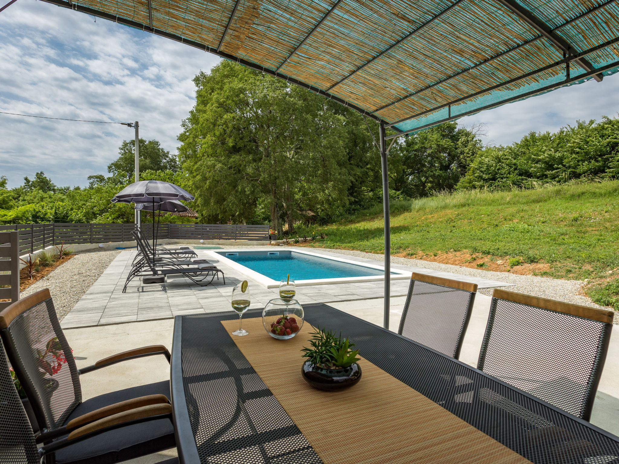 Maison de vacances avec belle piscine