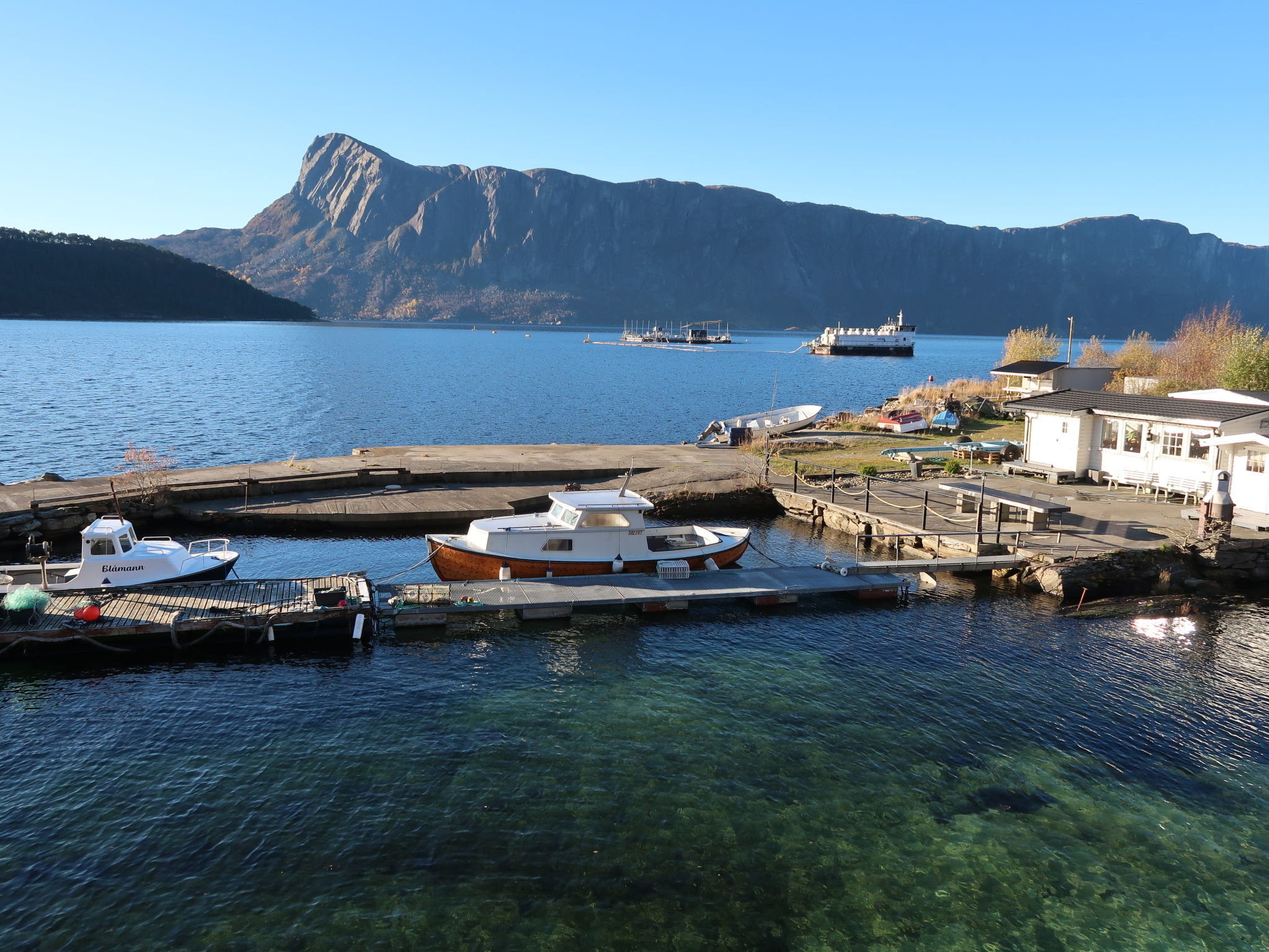 Vakantiehuis met panoramazicht in Sørbøvåg