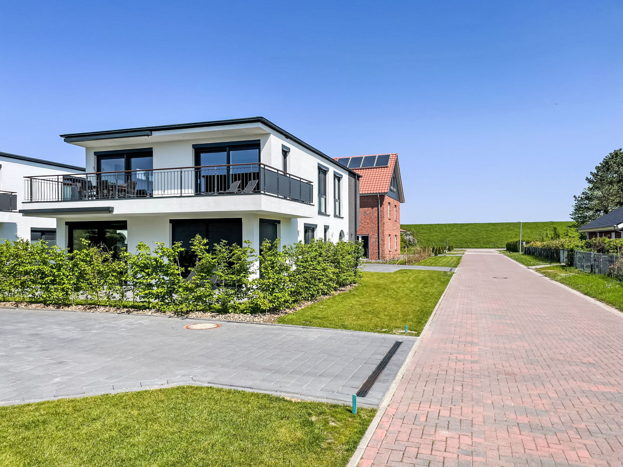 Modern huis met sauna en balkon