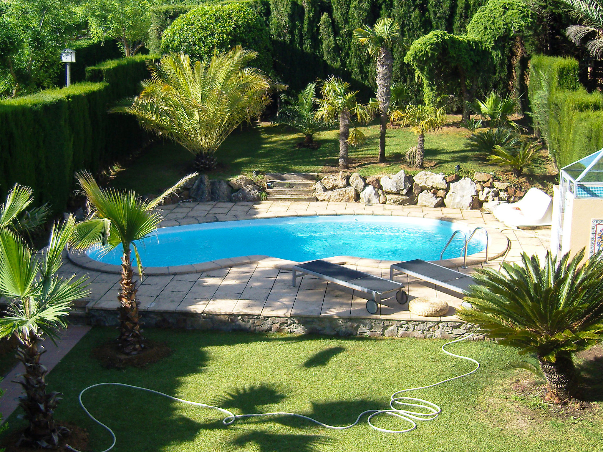 Holiday home with spacious sitting area and pool