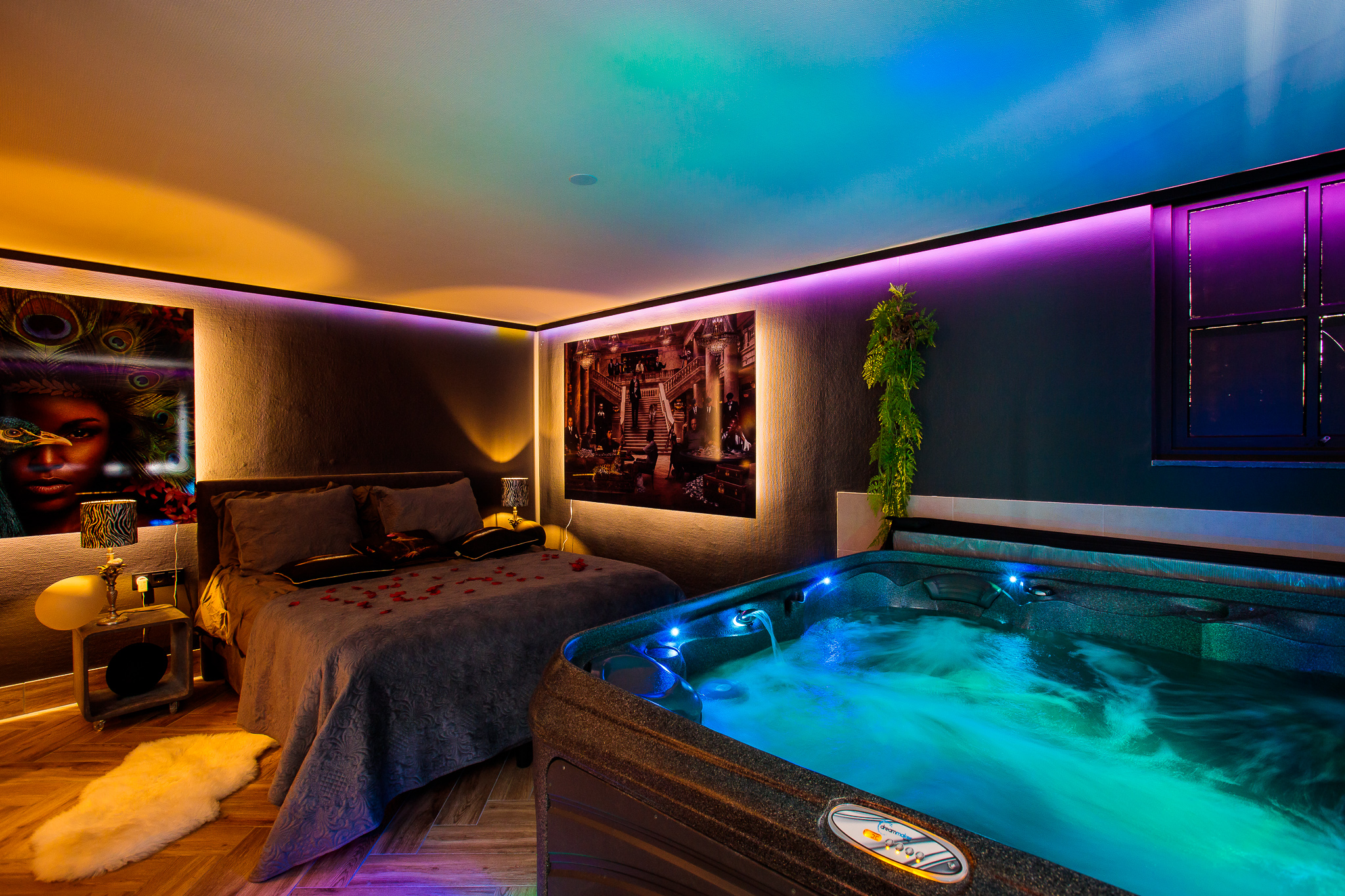 Luxe wellness suite met jacuzzi en sauna in Berg en Dal, image size:2048x1365
