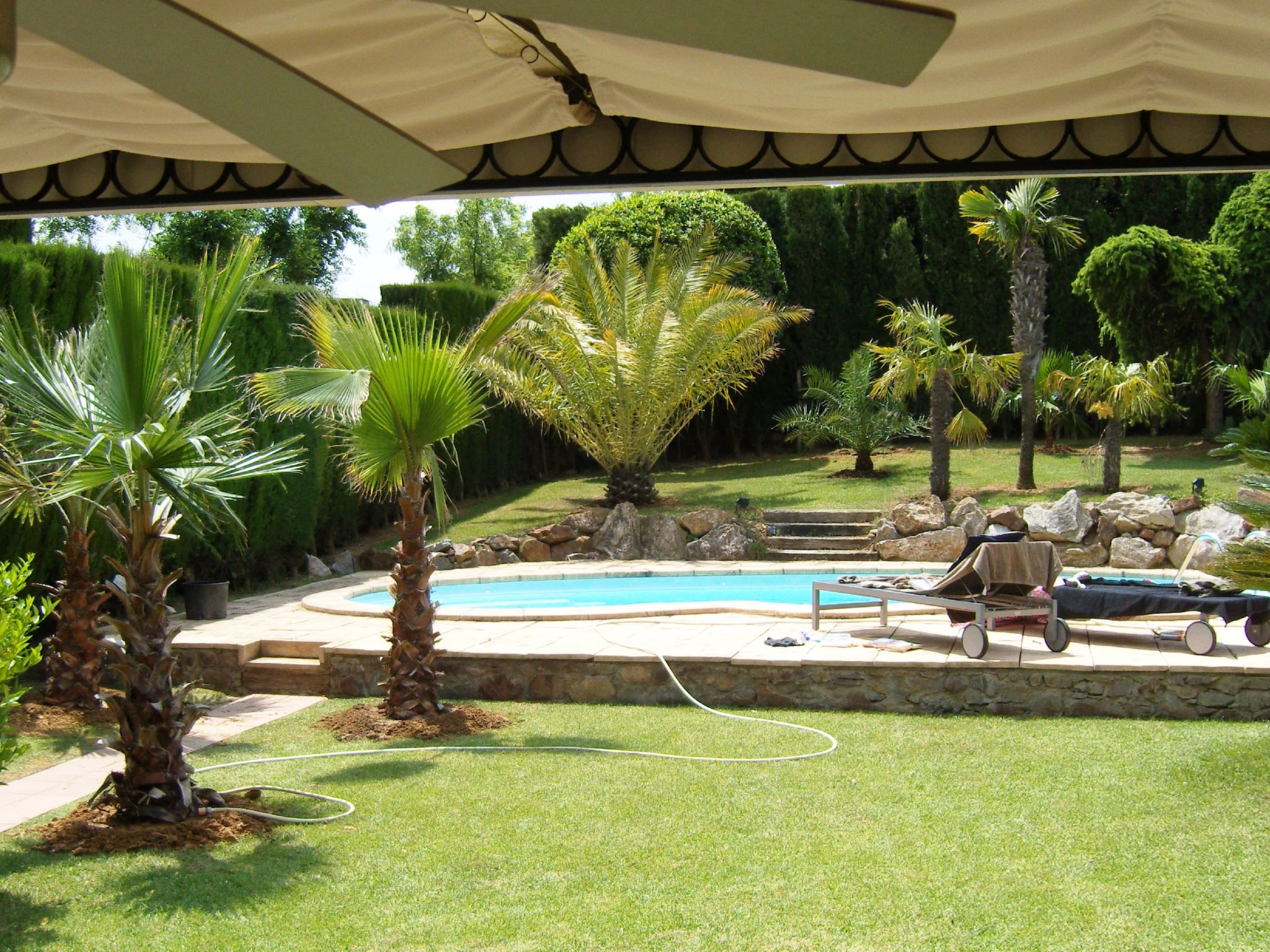 Holiday home with spacious sitting area and pool