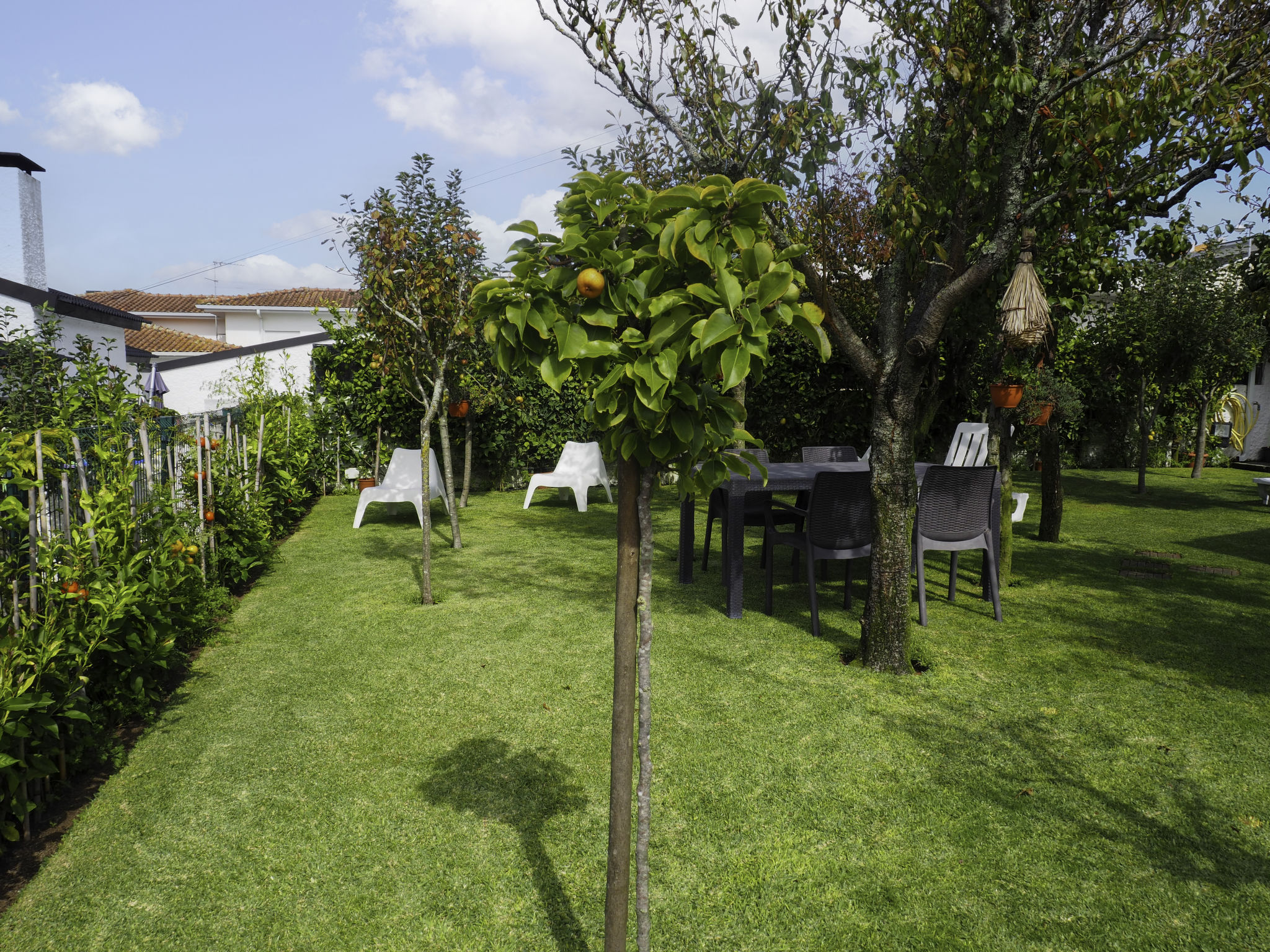 Logement de vacances près de la mer avec jardin à Fão