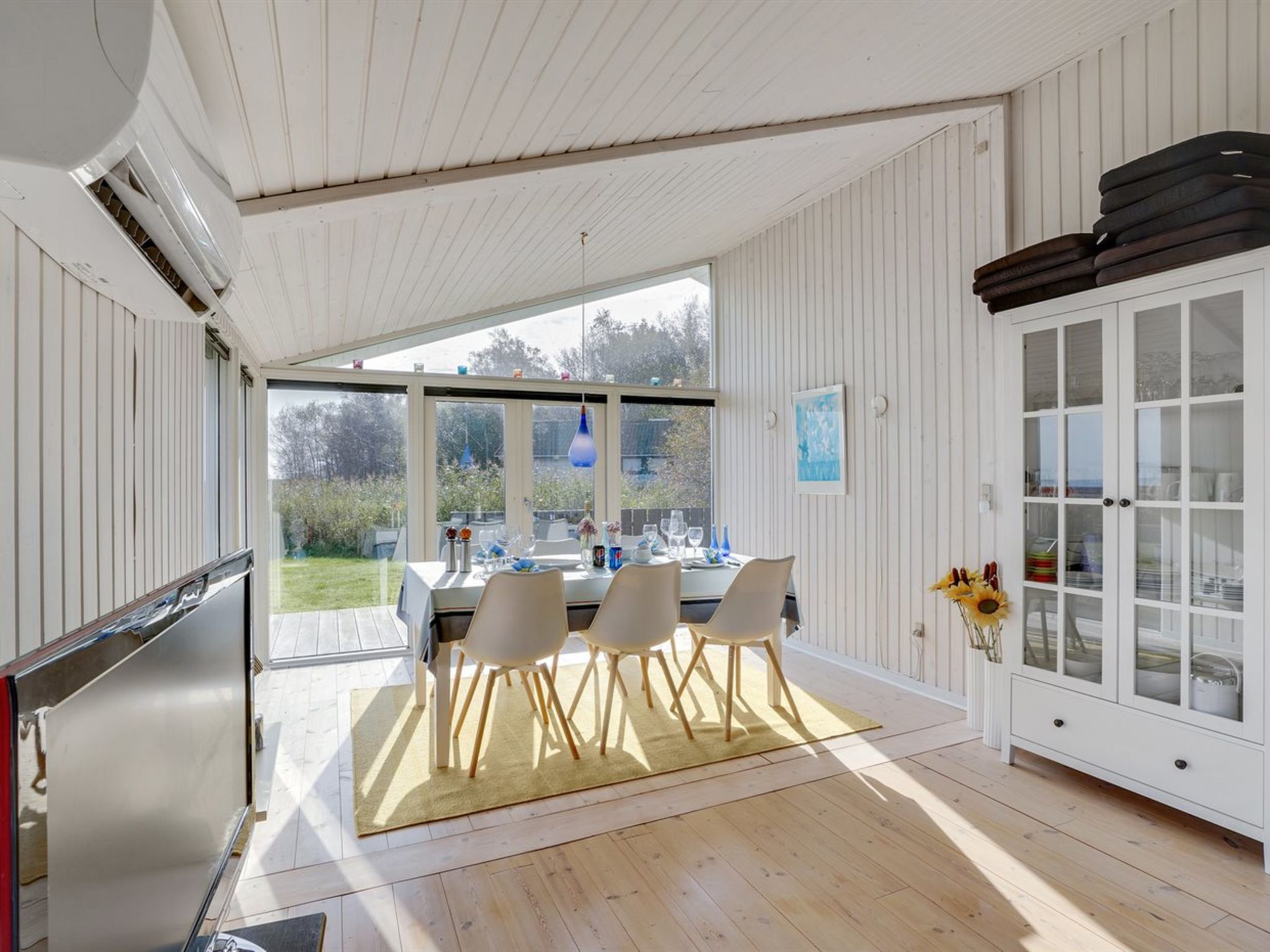 Abgelegenes Ferienhaus mit Blick auf das Meer