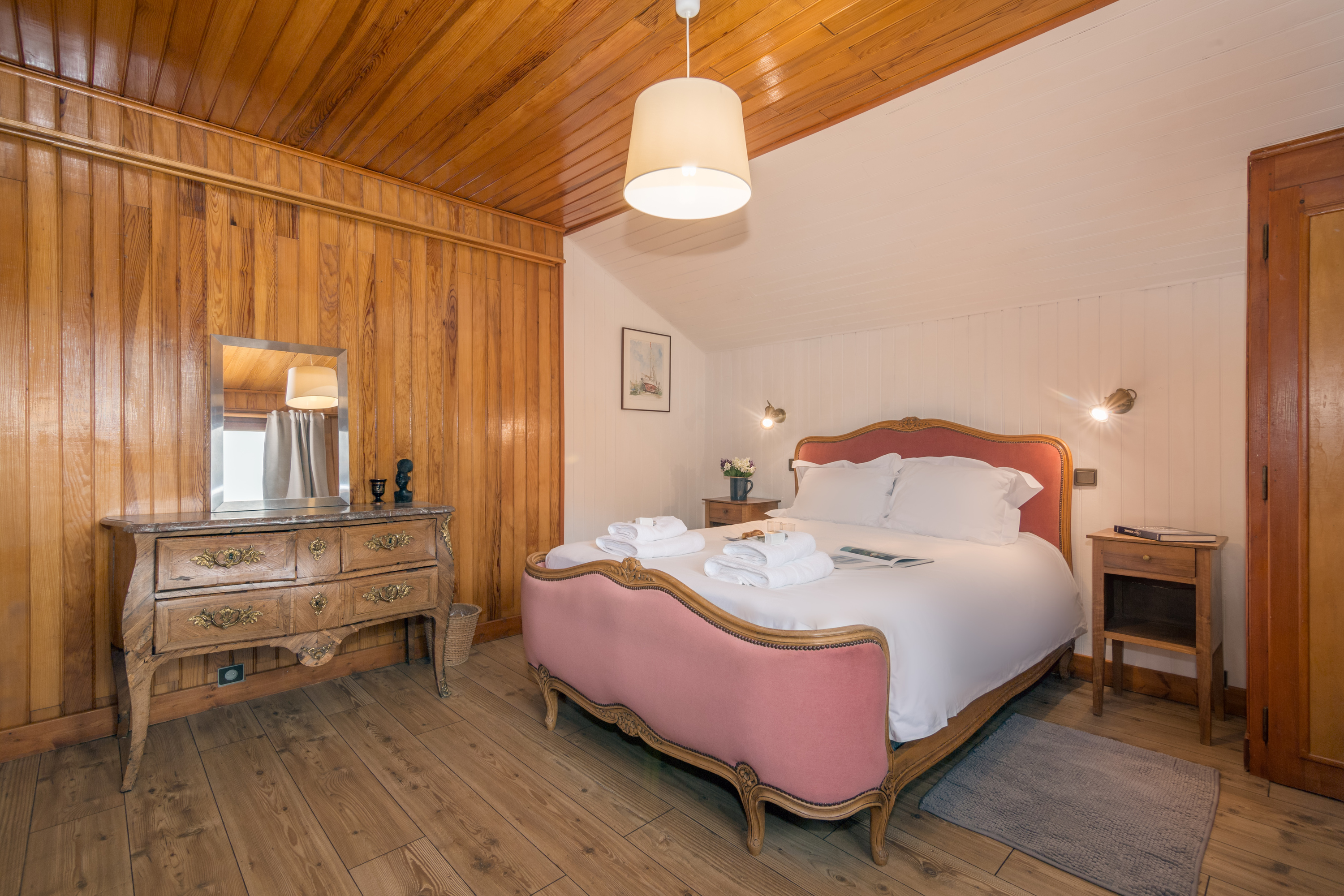 Group accommodation with beautiful view and sauna