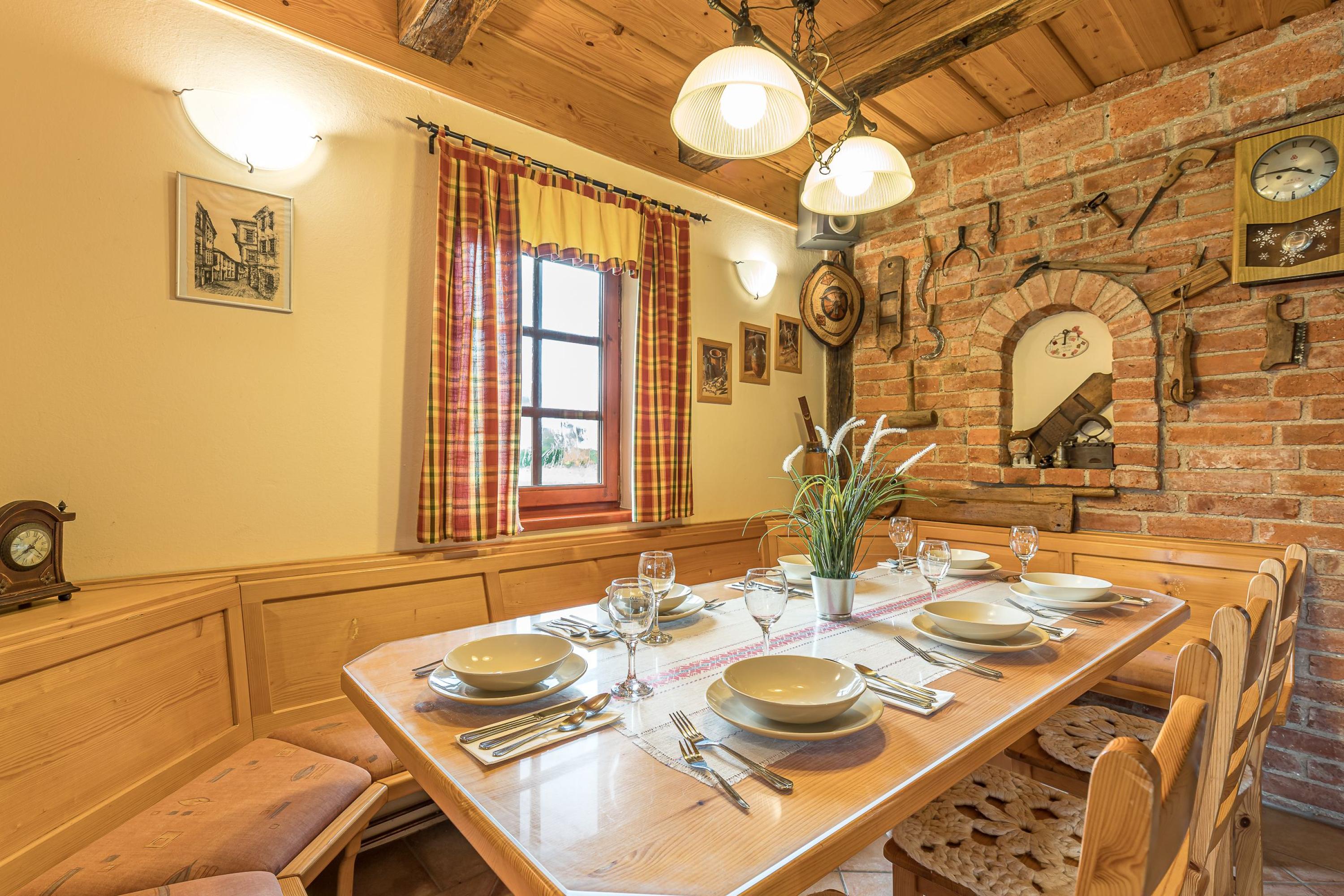 Logement de vacances rustique à Gradac