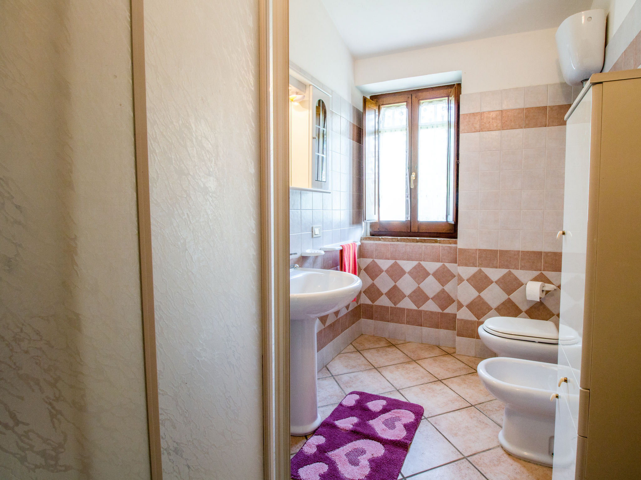 Maison avec piscine dans les collines