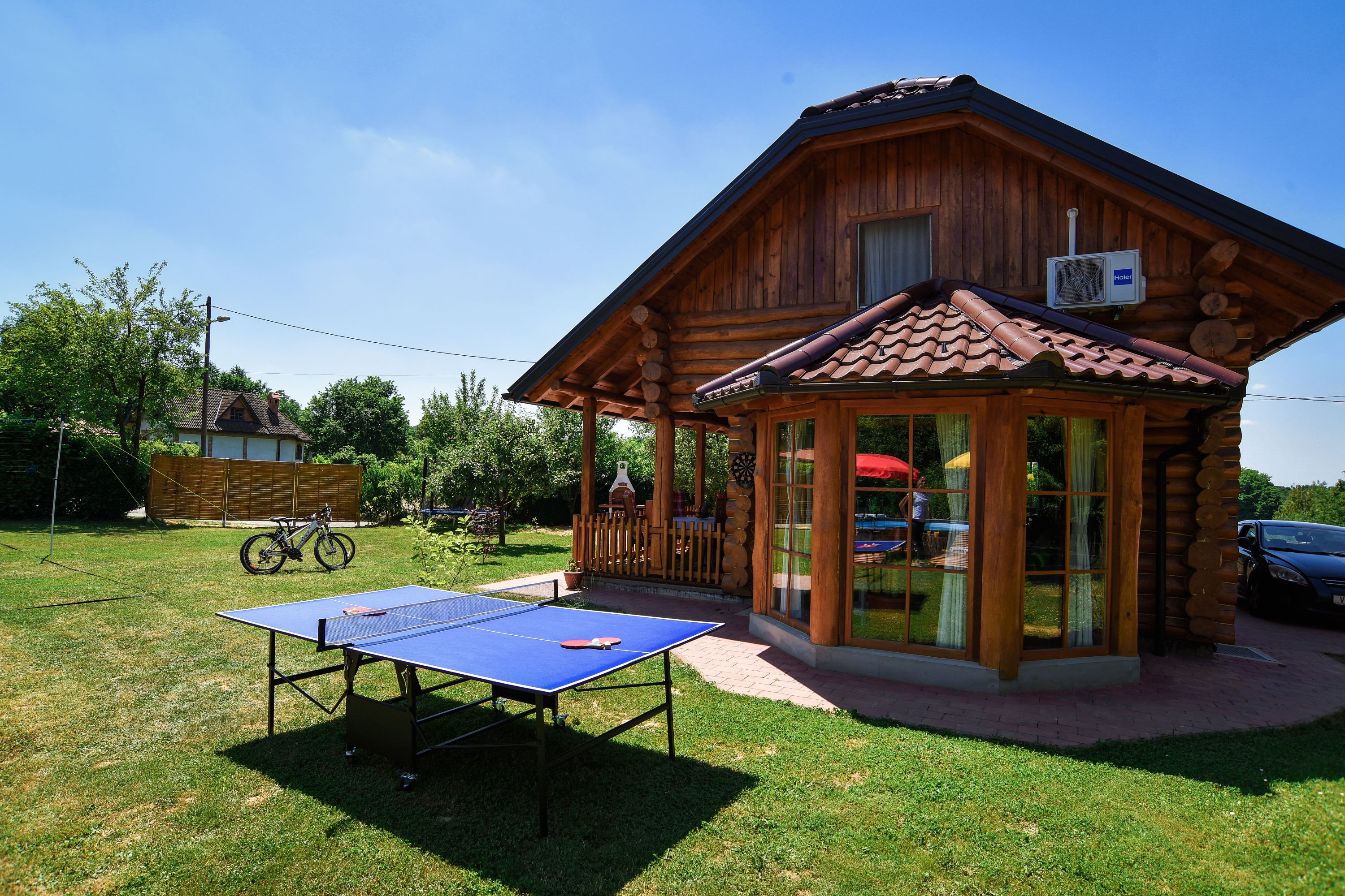 Wooden holiday home with large garden