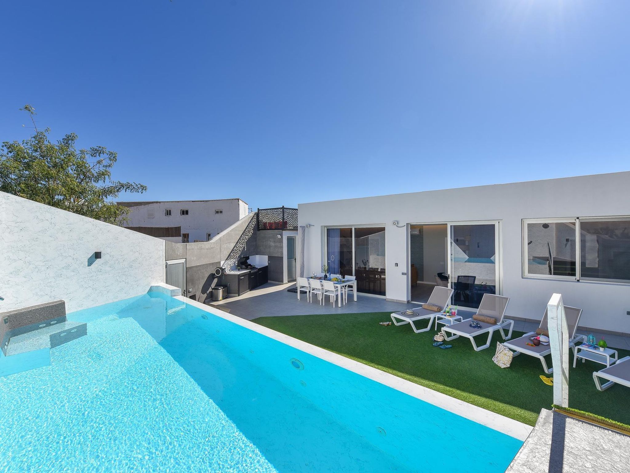 Comfortabele villa voor 6 personen met tuin