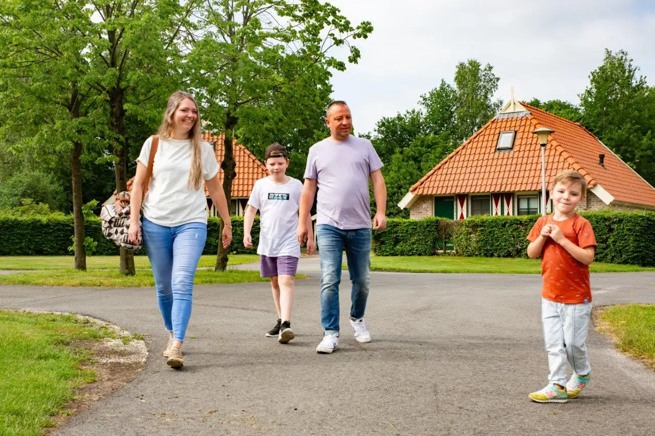 Komfortable Ferienwohnung (6p) in einem ruhigen Park