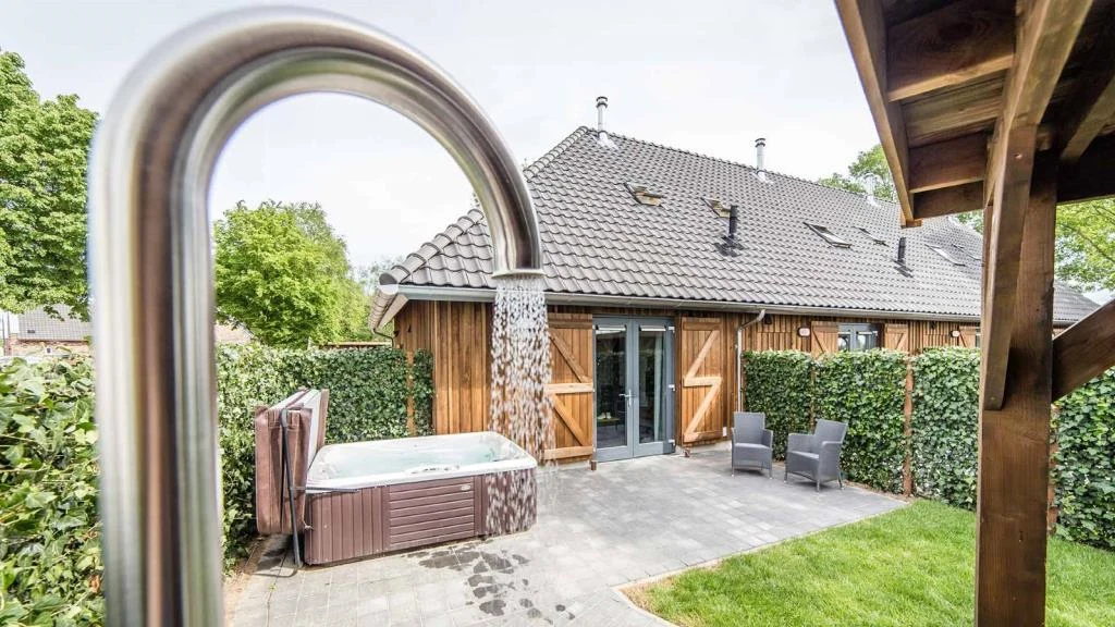 Luxury wellness holiday home for 4 people