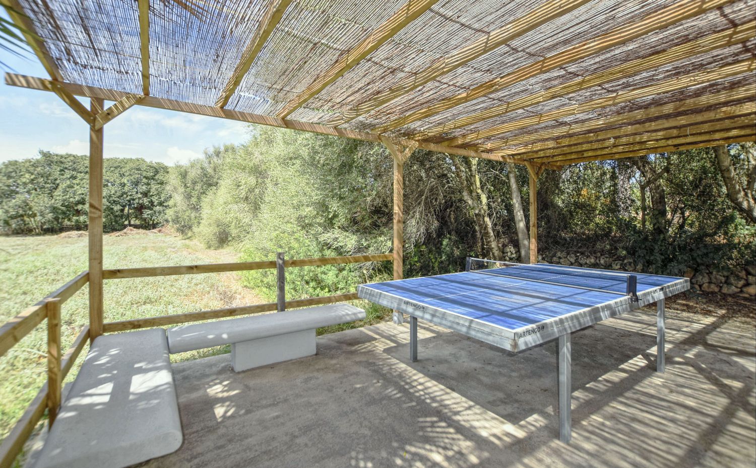 Vakantiehuis met zwembad en overdekte veranda