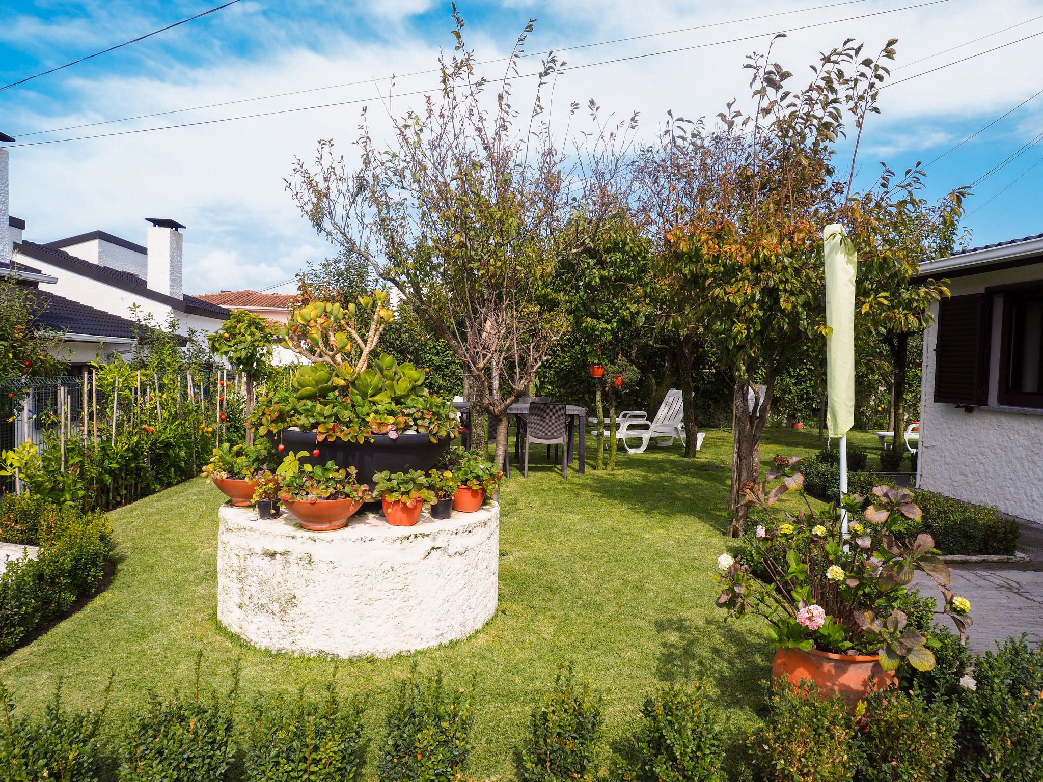 Logement de vacances près de la mer avec jardin à Fão