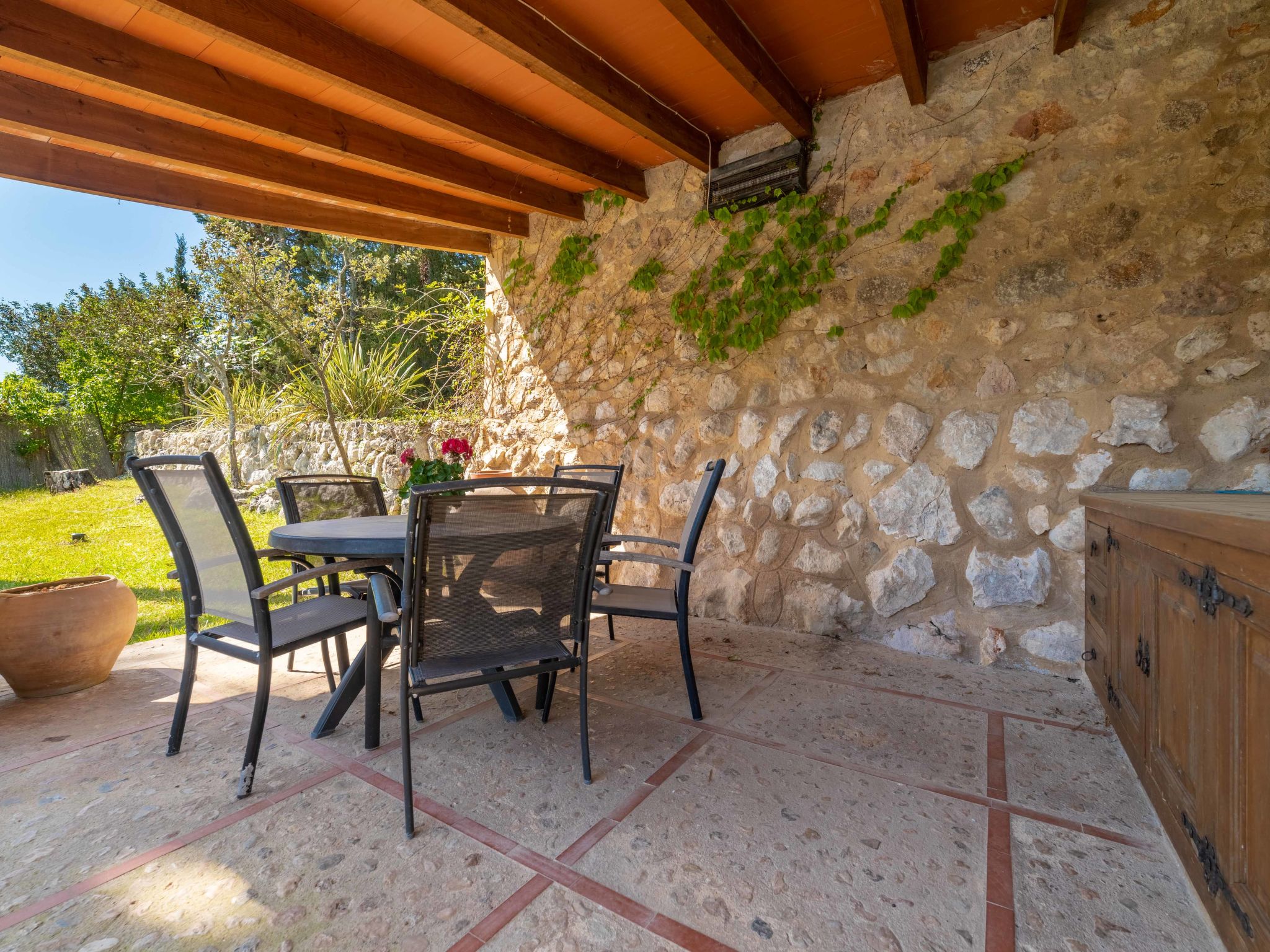 Authentische Villa für 8 Personen