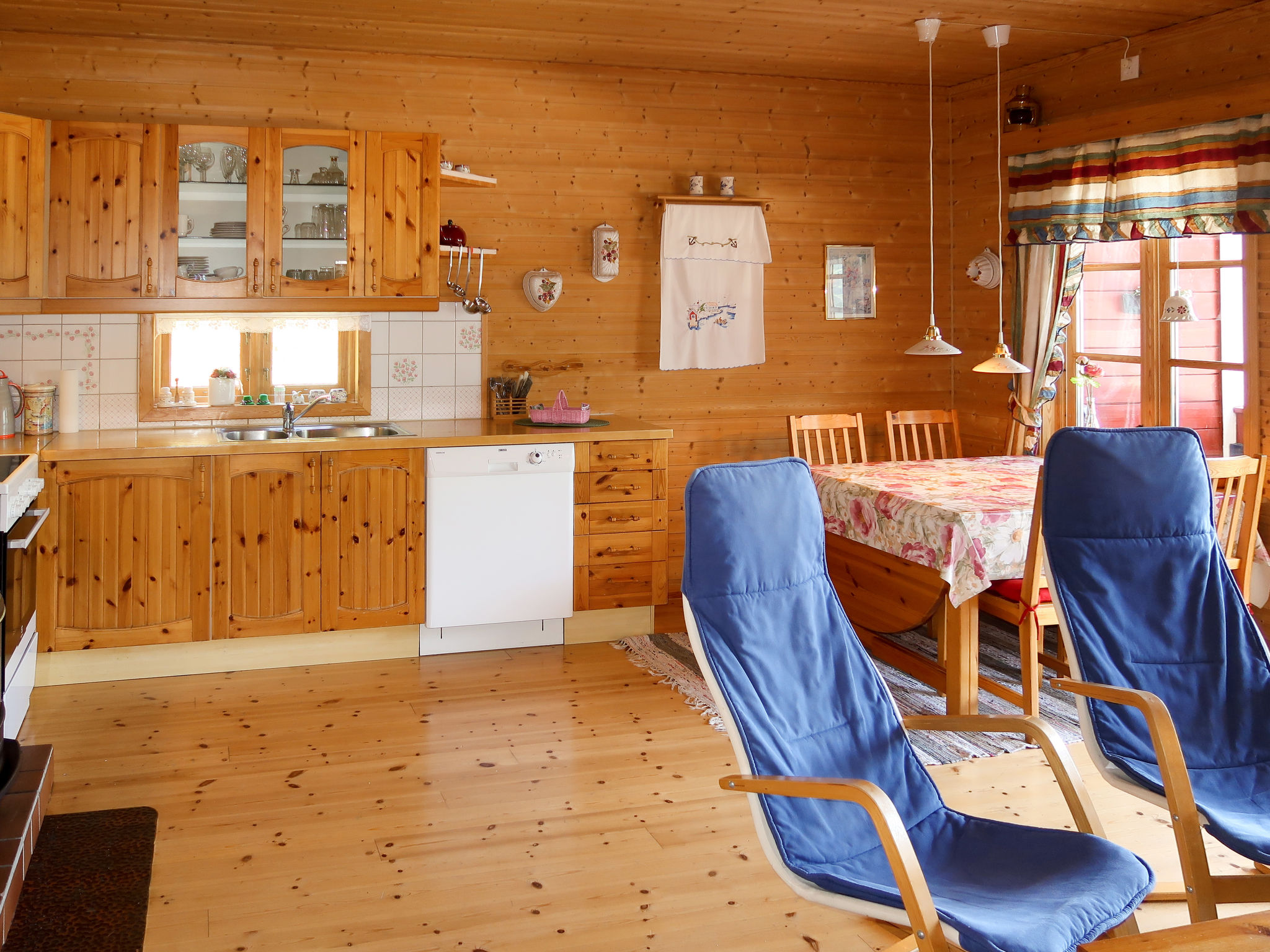 Vacation home in Arnafjord by the water