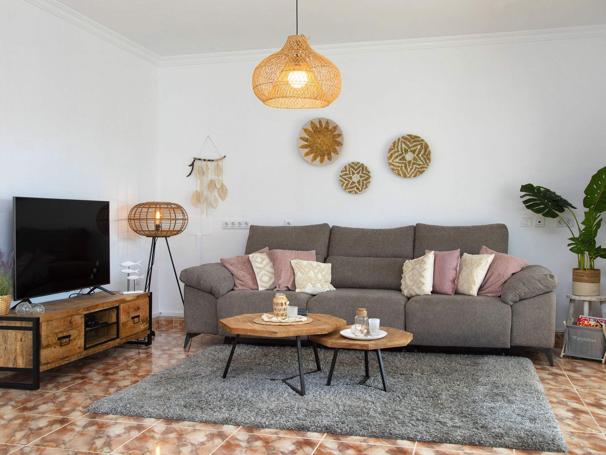Holiday home for 10 on the Spanish coast
