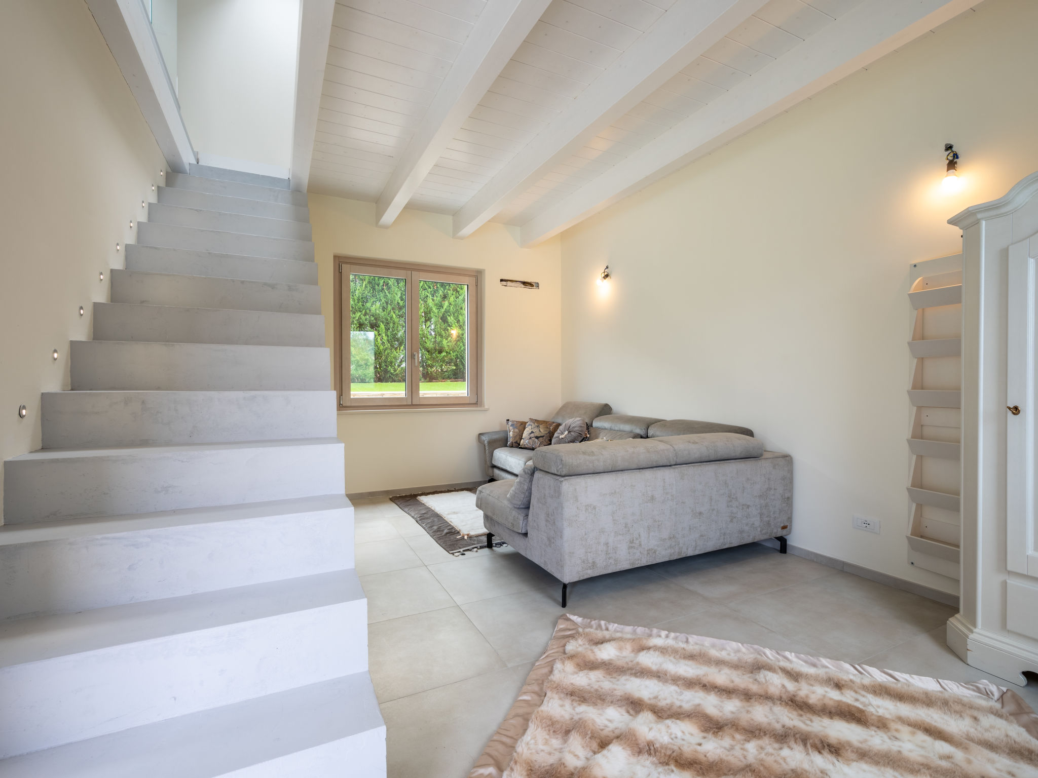 Modernes Ferienhaus mit Schwimmbad (11p)