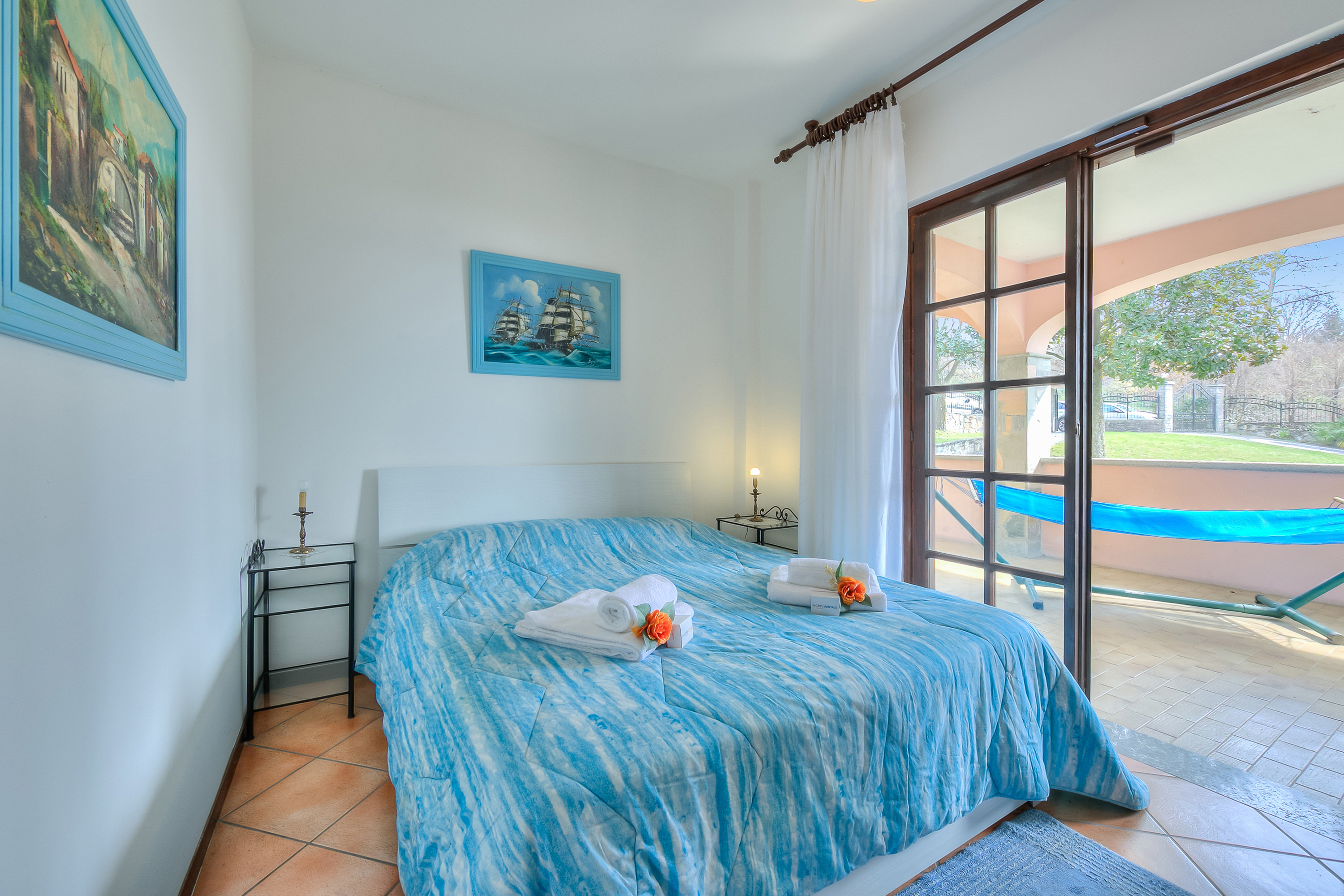 Appartement met veranda en tuin