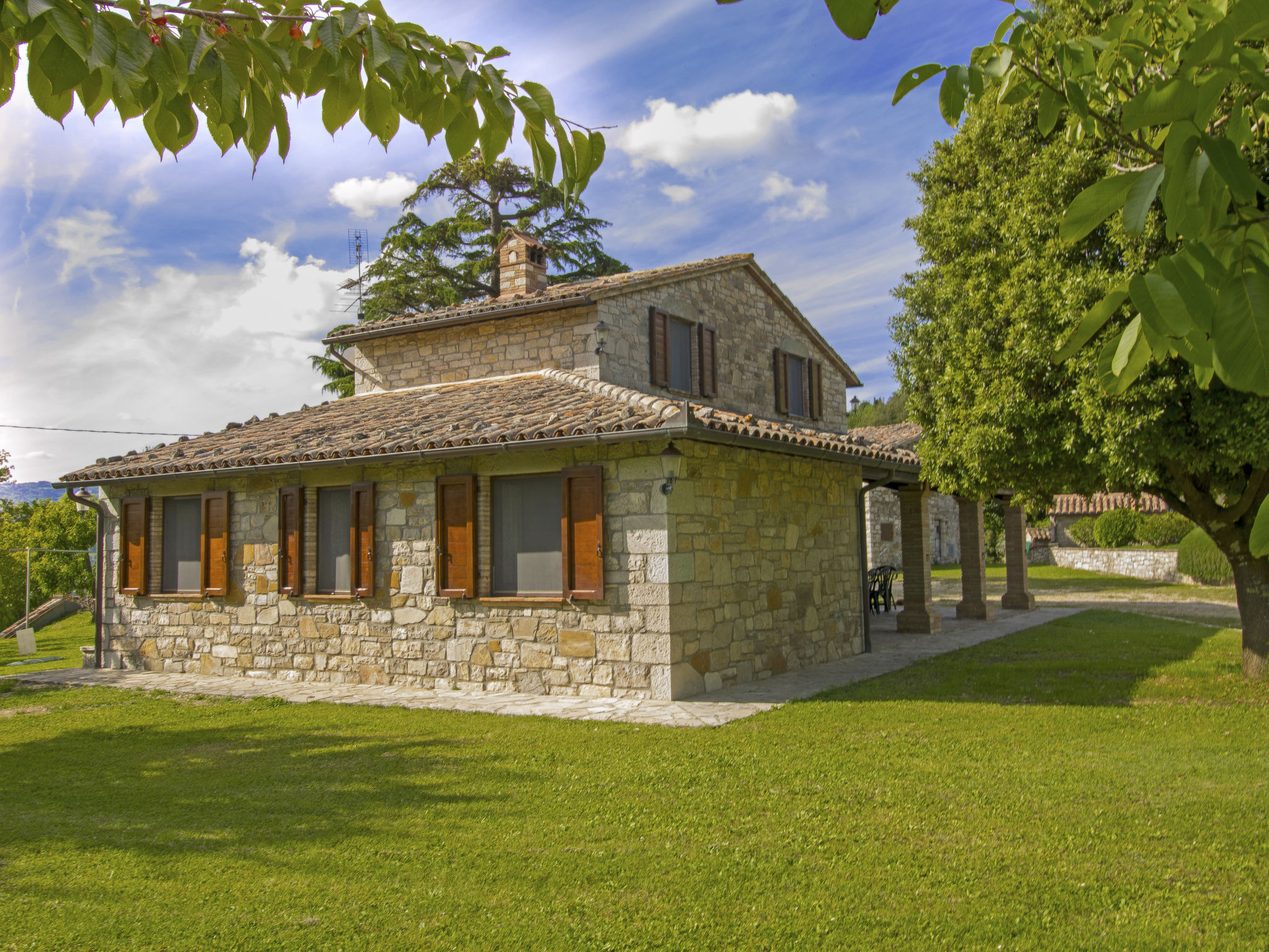 Maison avec piscine dans les collines