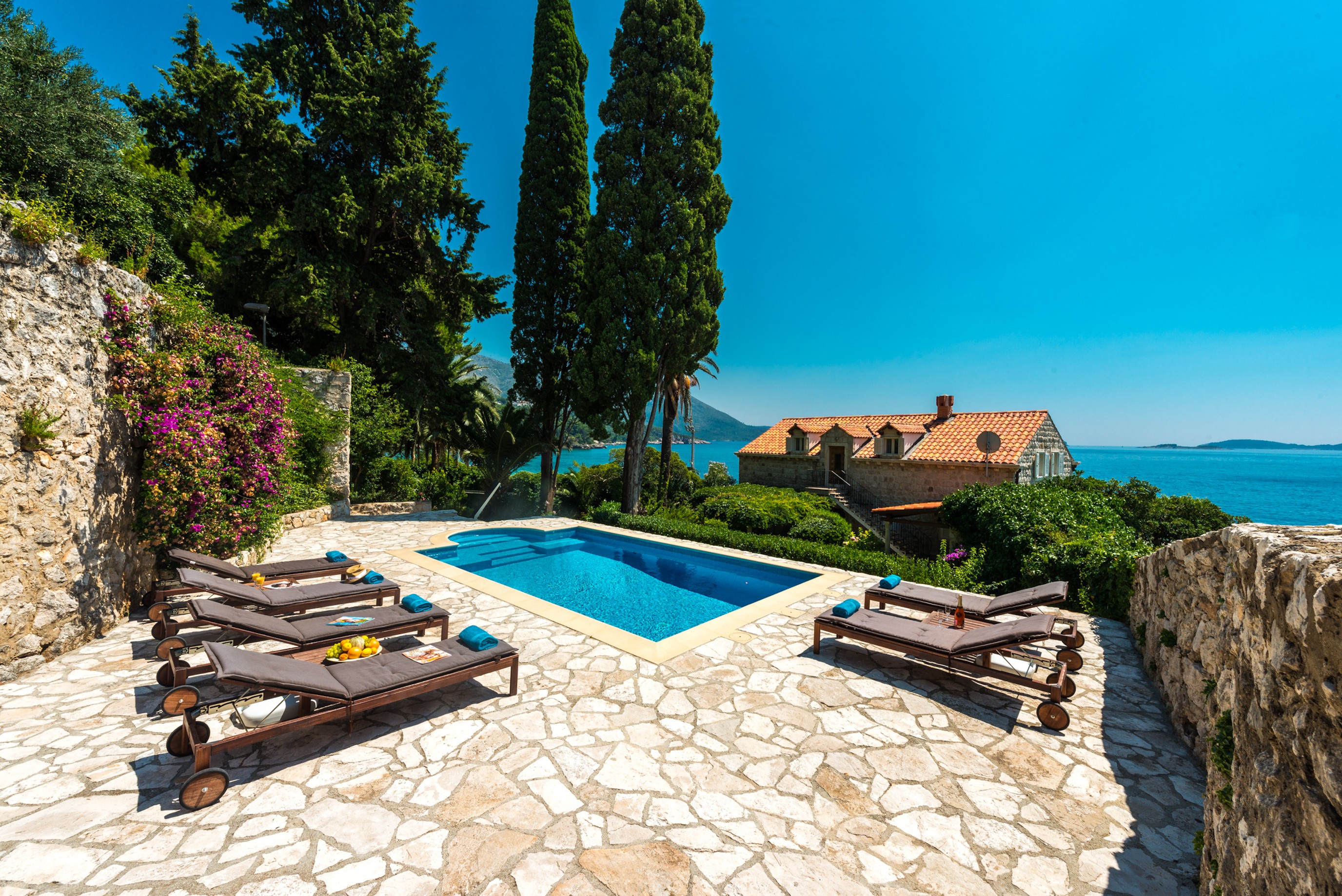 Vila in Dubrovnik met zeezicht en zwembad