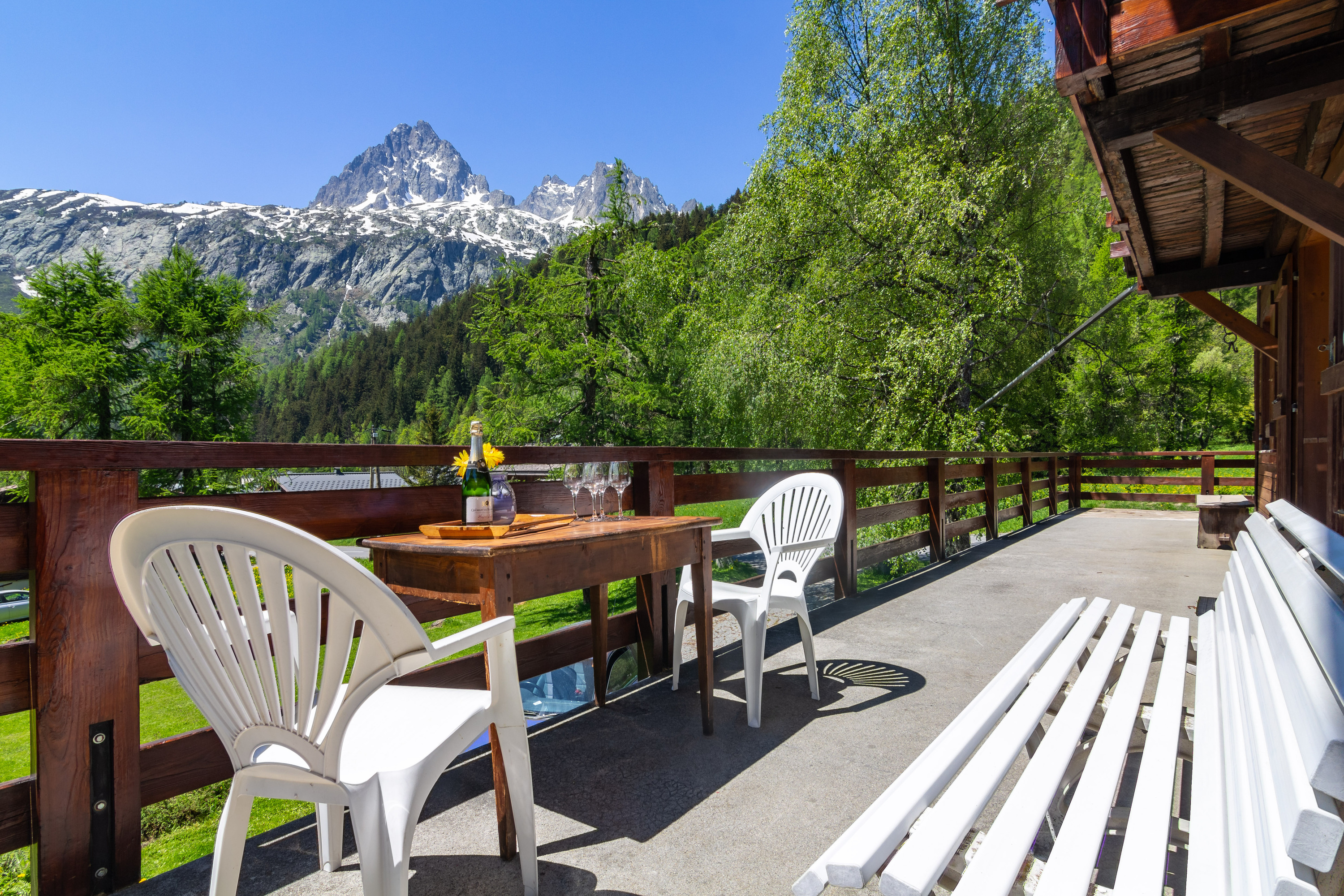 Group accommodation with beautiful view and sauna