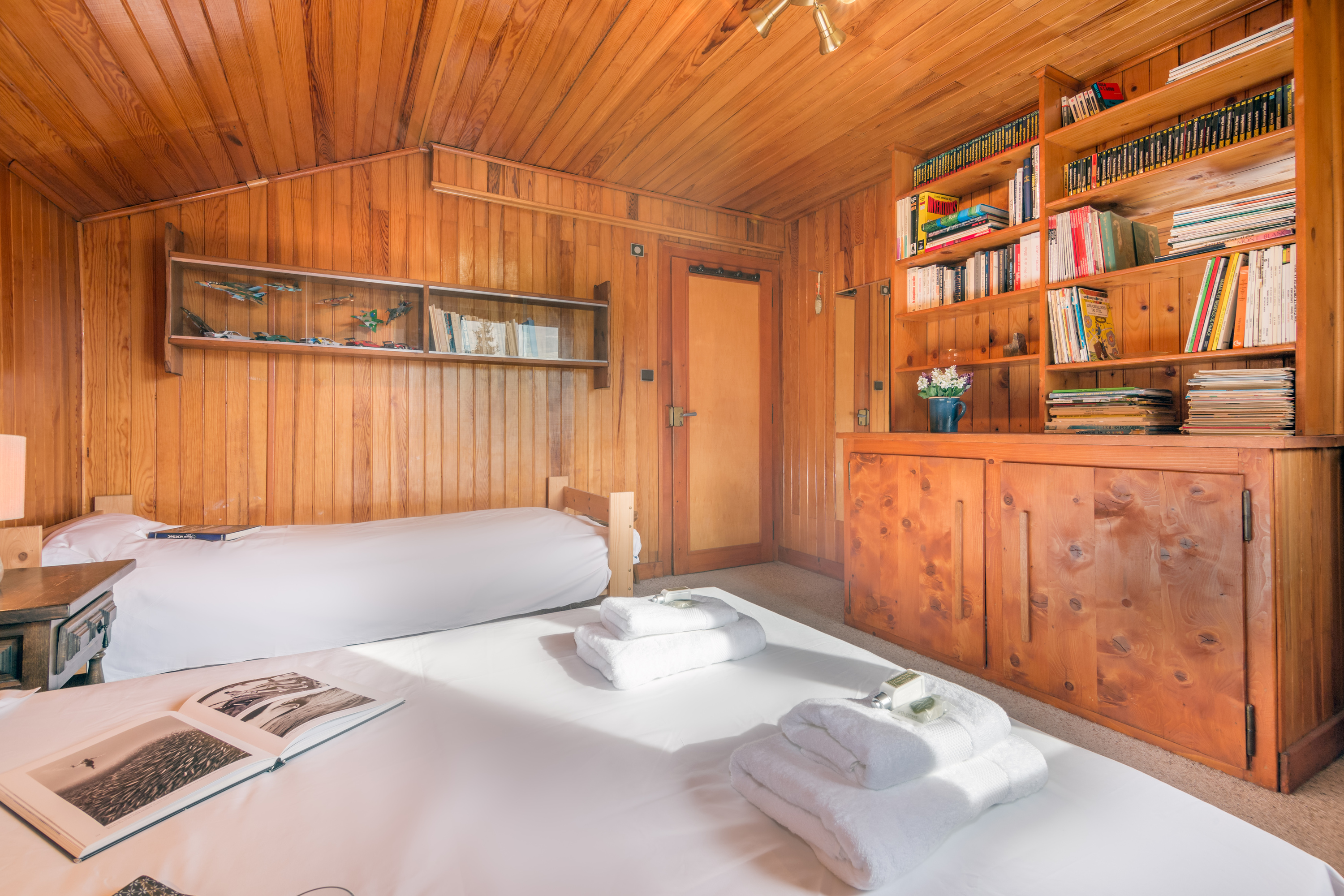 Group accommodation with beautiful view and sauna