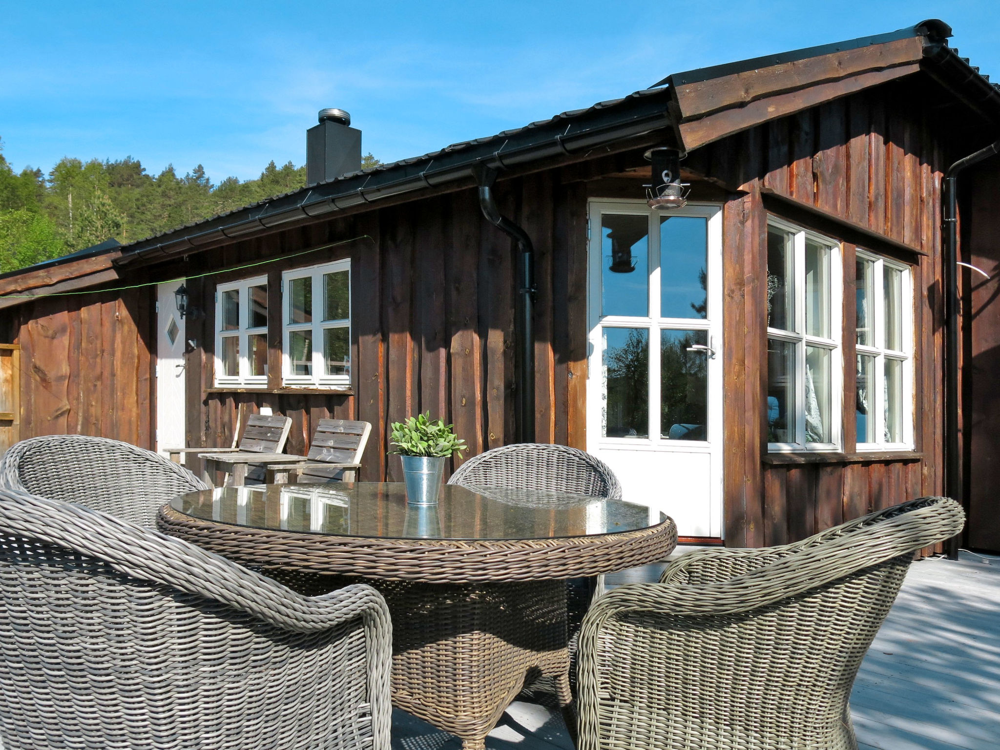 Logement de vacances en bois à 400 mètres du lac