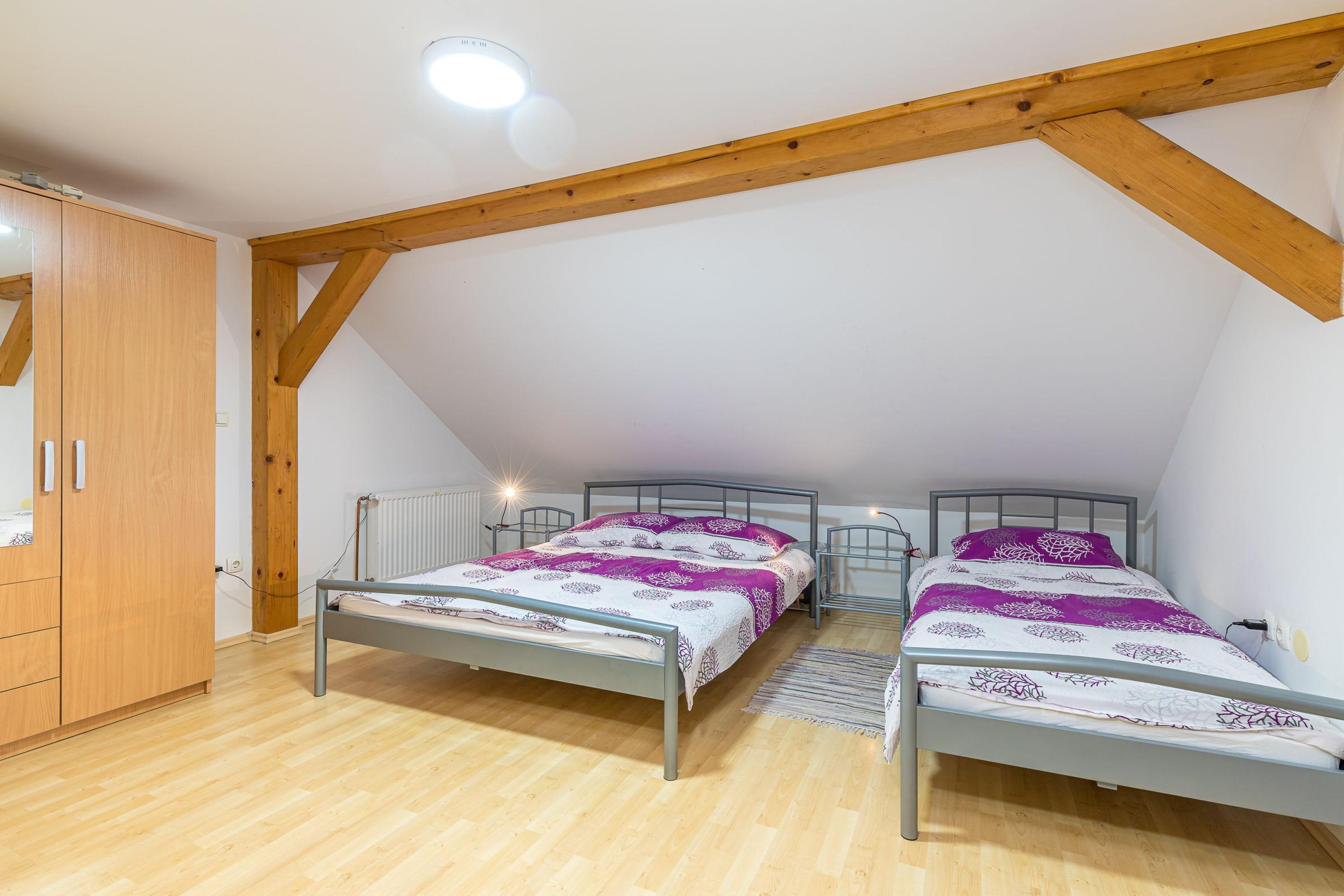 Logement de vacances rustique à Gradac