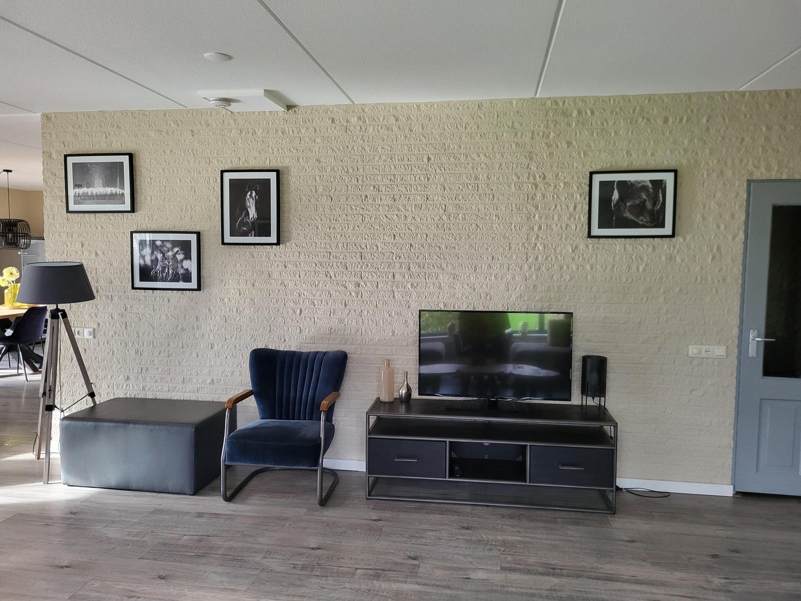 Group accommodation (up to 23p) on nice park