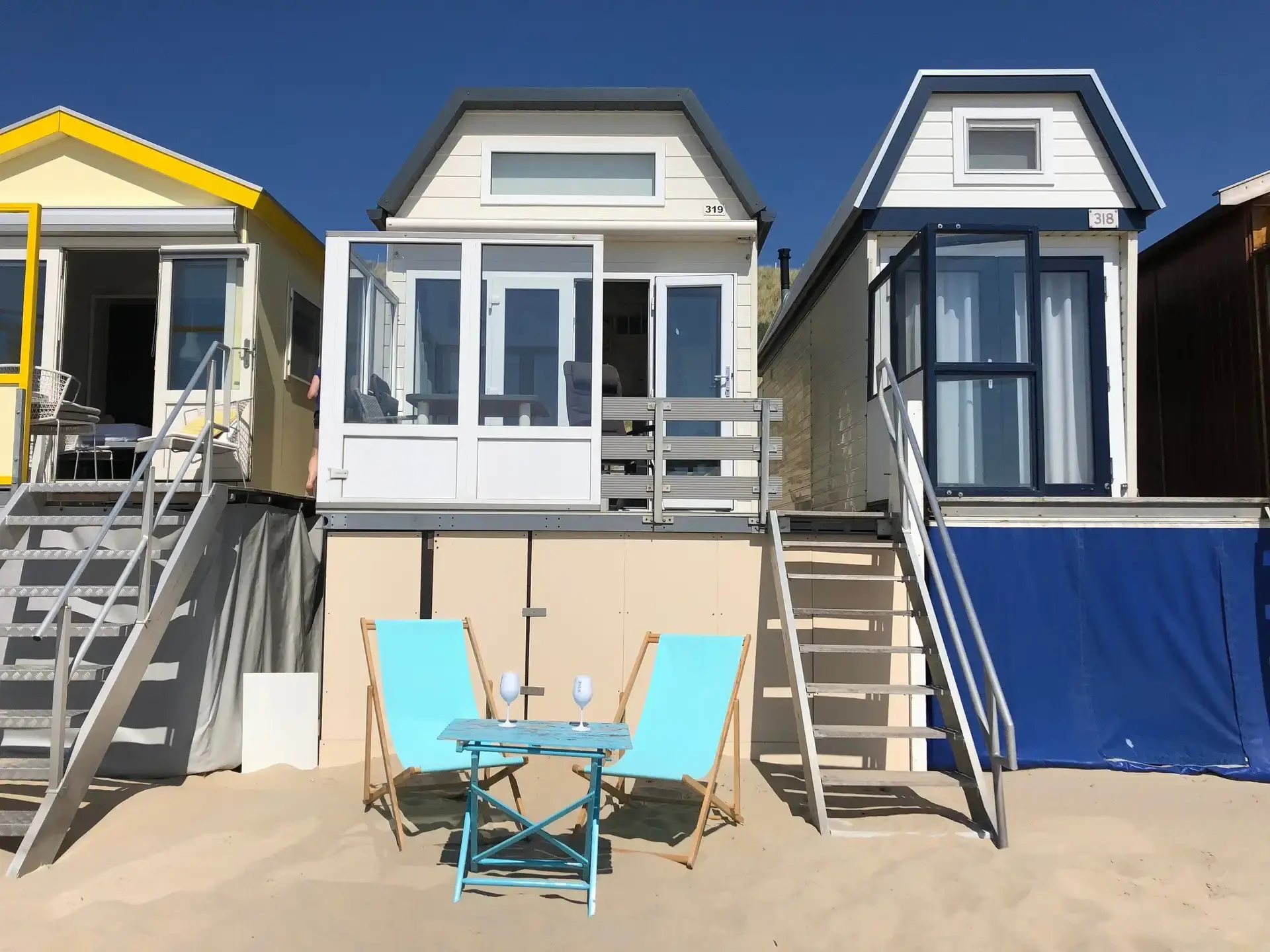 Beach house Zeeland for 5 people