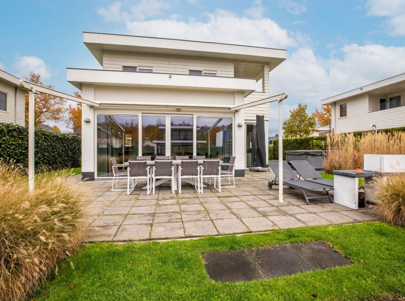Villa de bien-être moderne et respectueuse des animaux