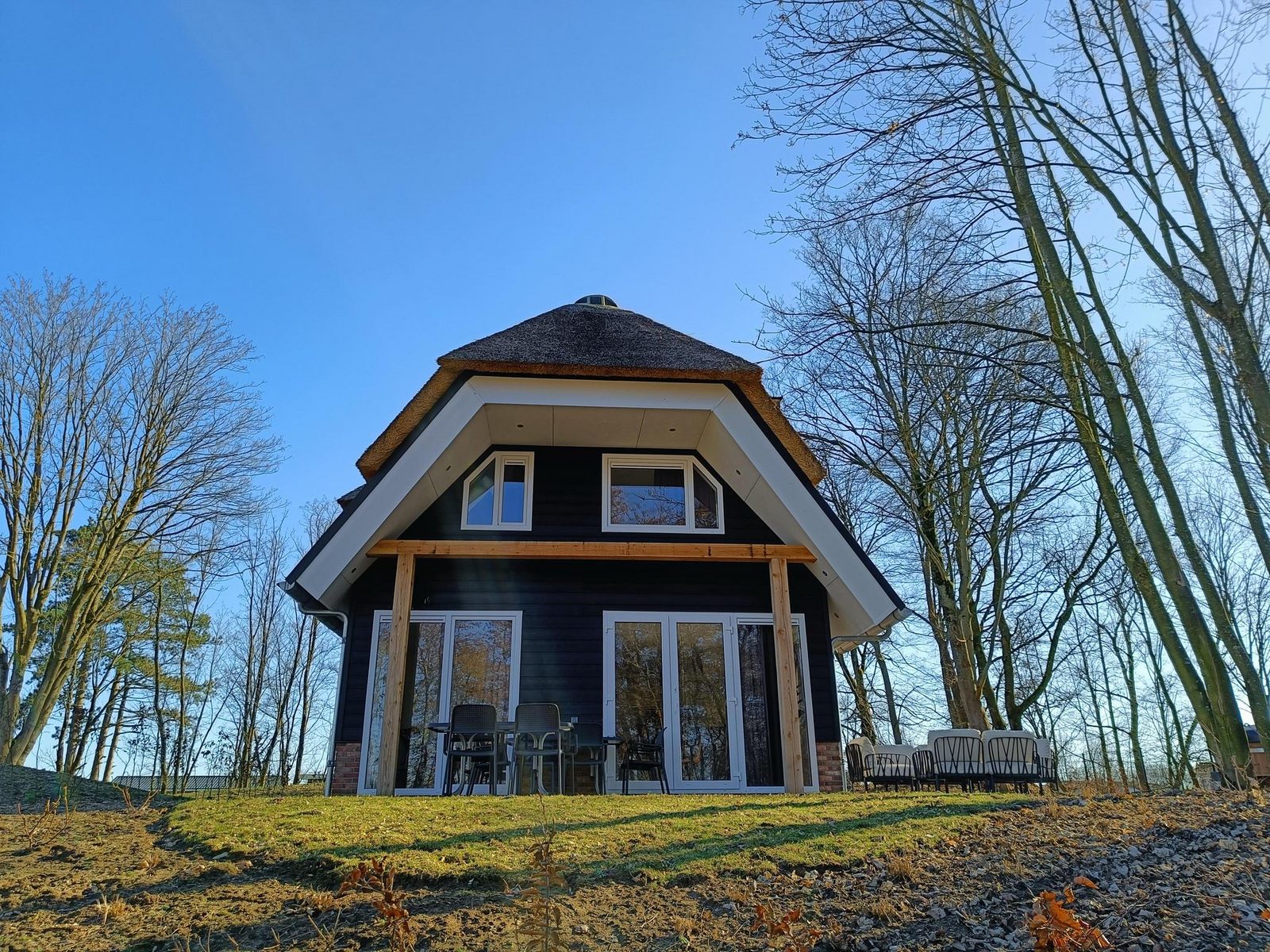 Relax with hot tub and sauna on the Veluwe (8p)