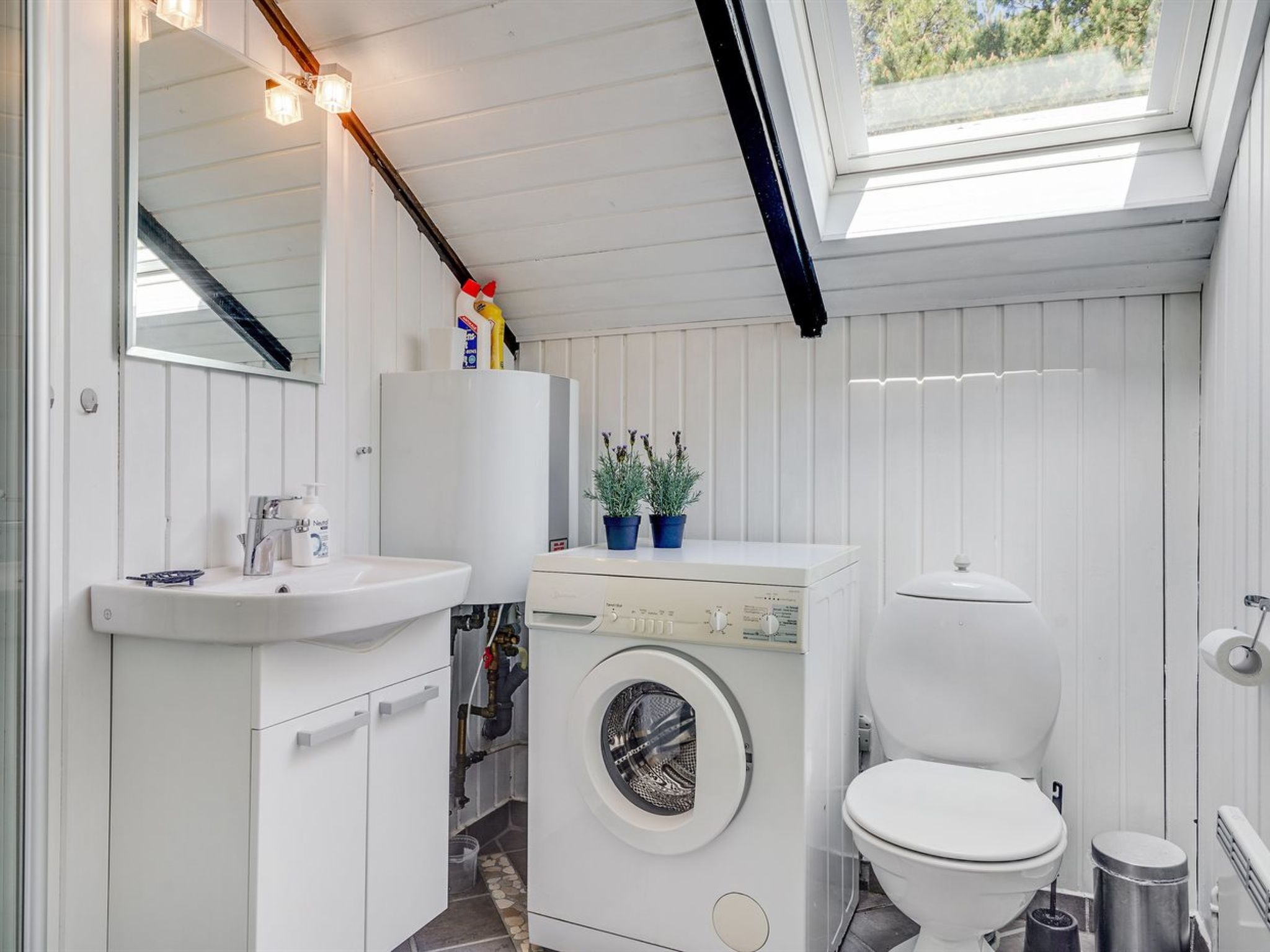 Charaktervolles Ferienhaus aus Holz (4p)