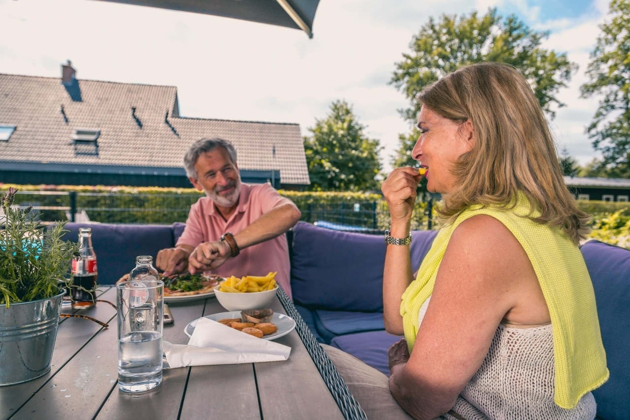Group accommodation (up to 23p) on nice park