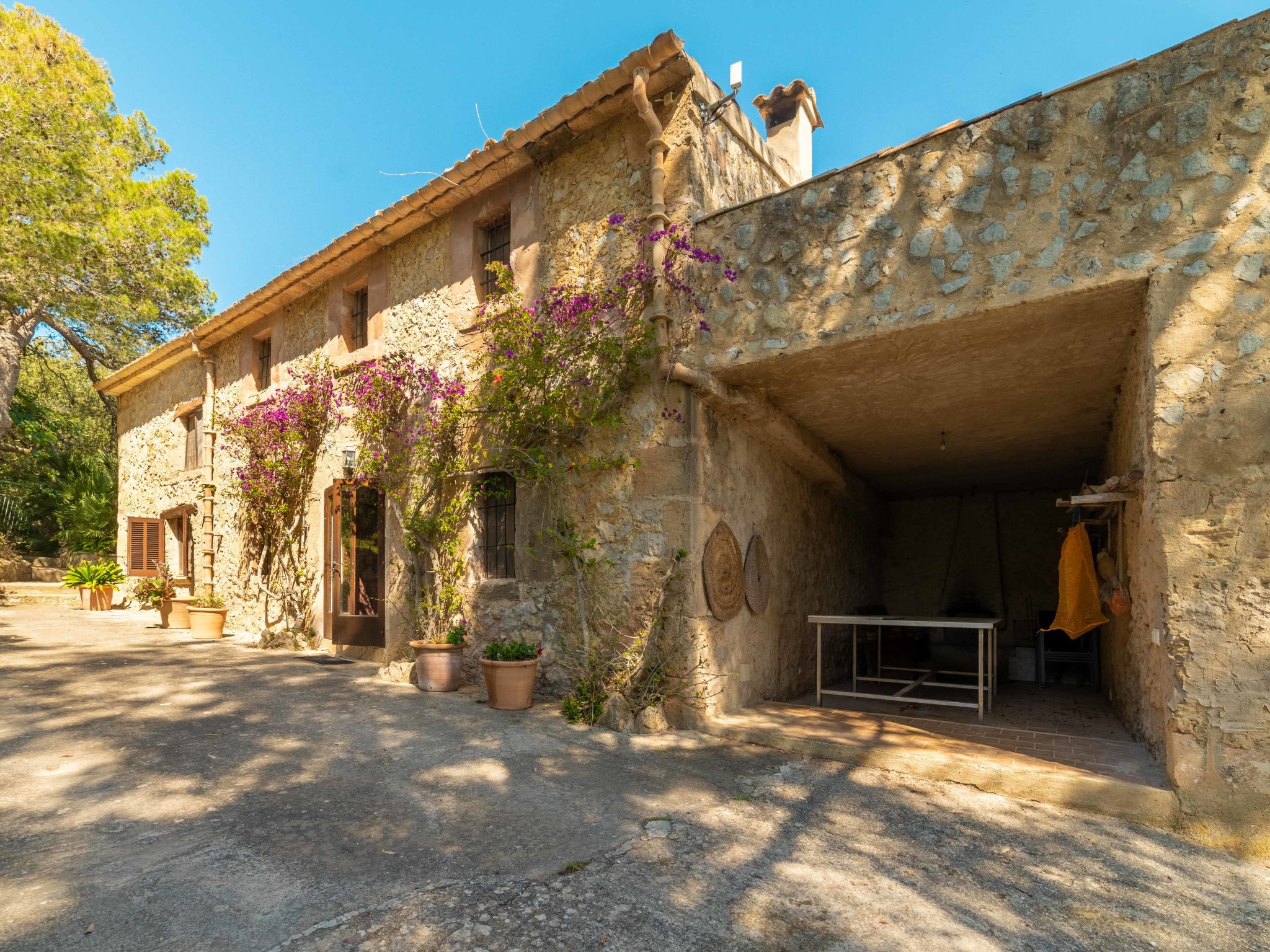 Authentische Villa für 8 Personen