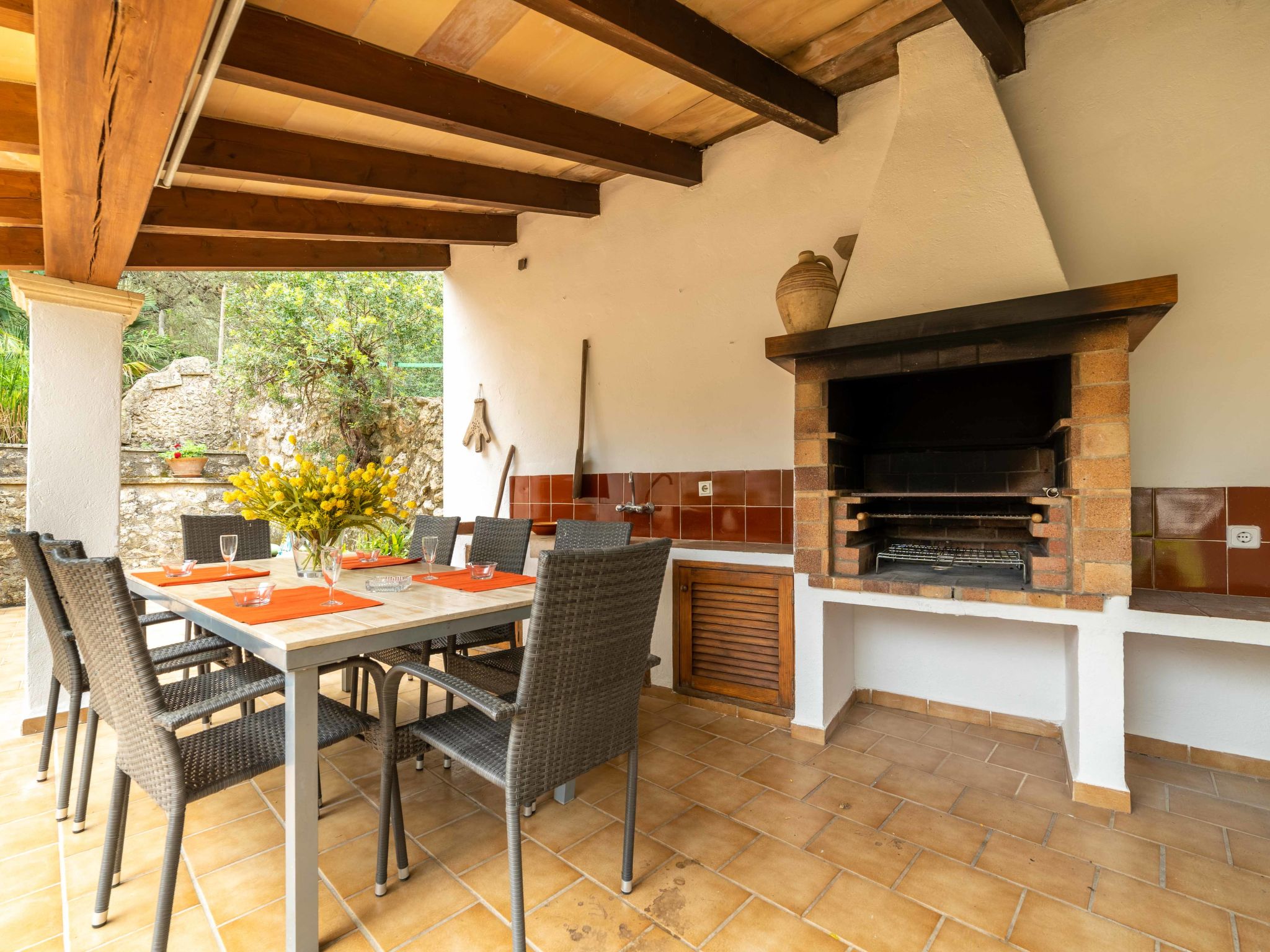 Authentische Villa für 8 Personen