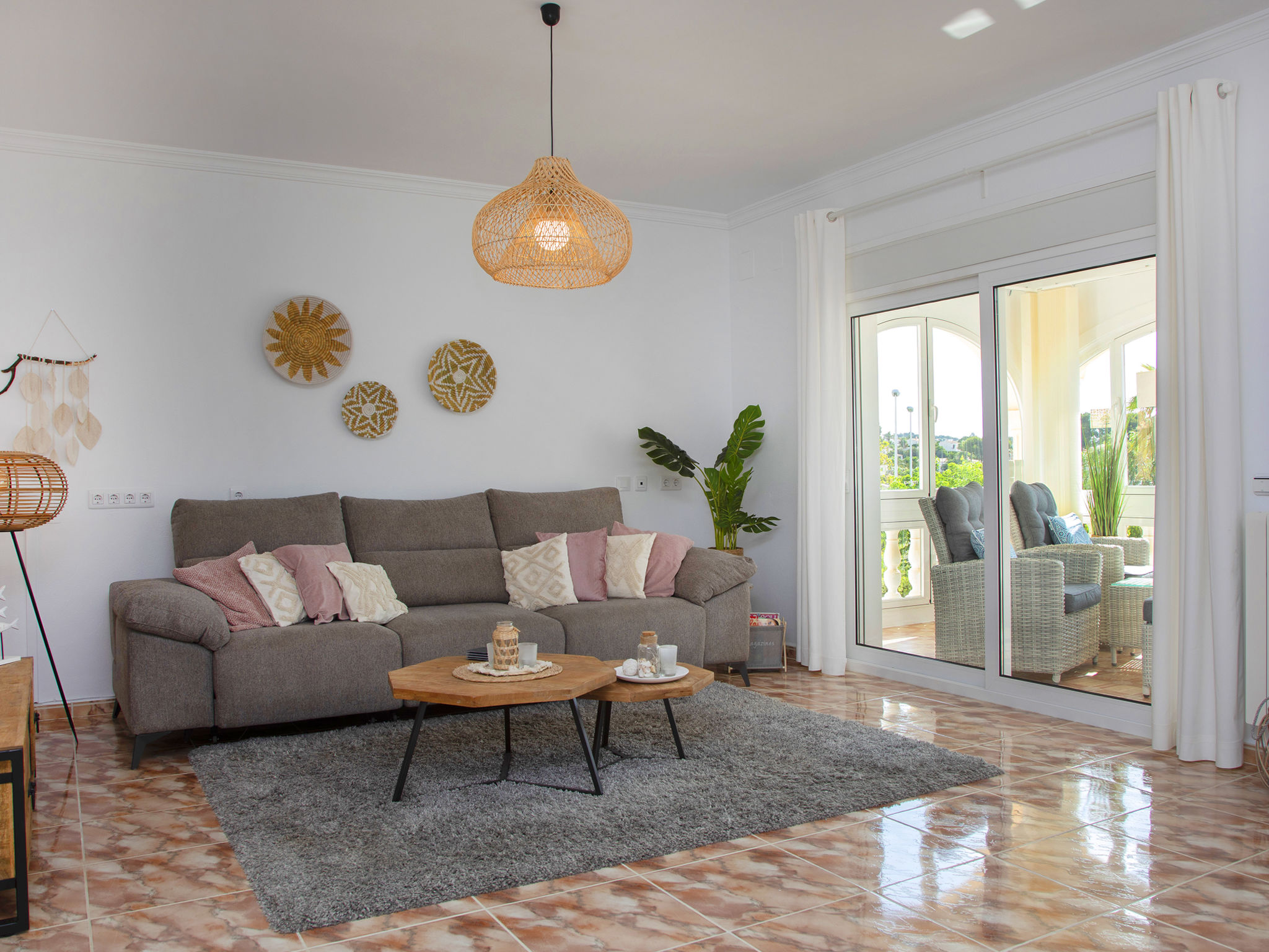 Holiday home for 10 on the Spanish coast