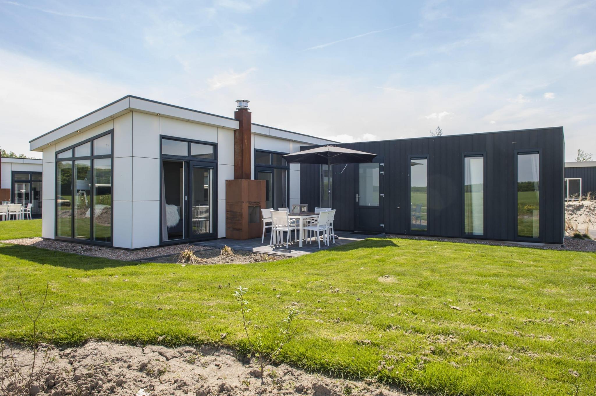 Ferienwohnung in einem schönen Park in Strandnähe