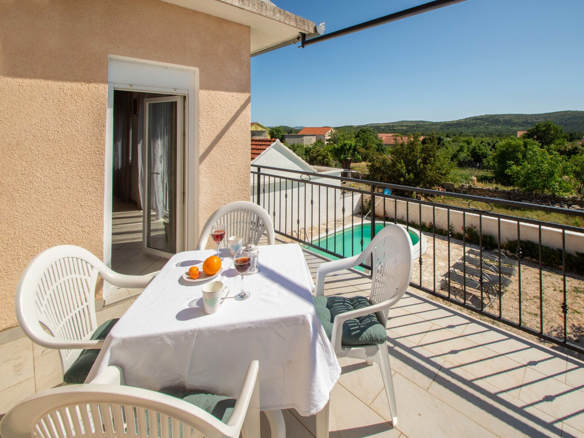 Group accommodation (15p) in Croatia
