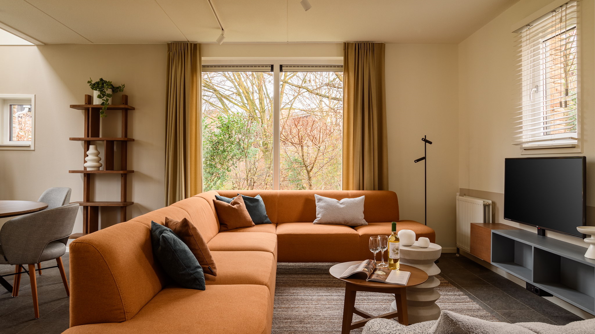 Large vacation home near Maastricht