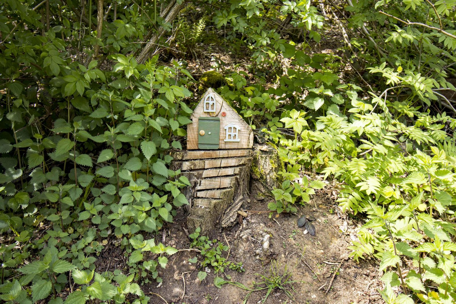 Einzigartige Waldhütte mit privatem Whirlpool