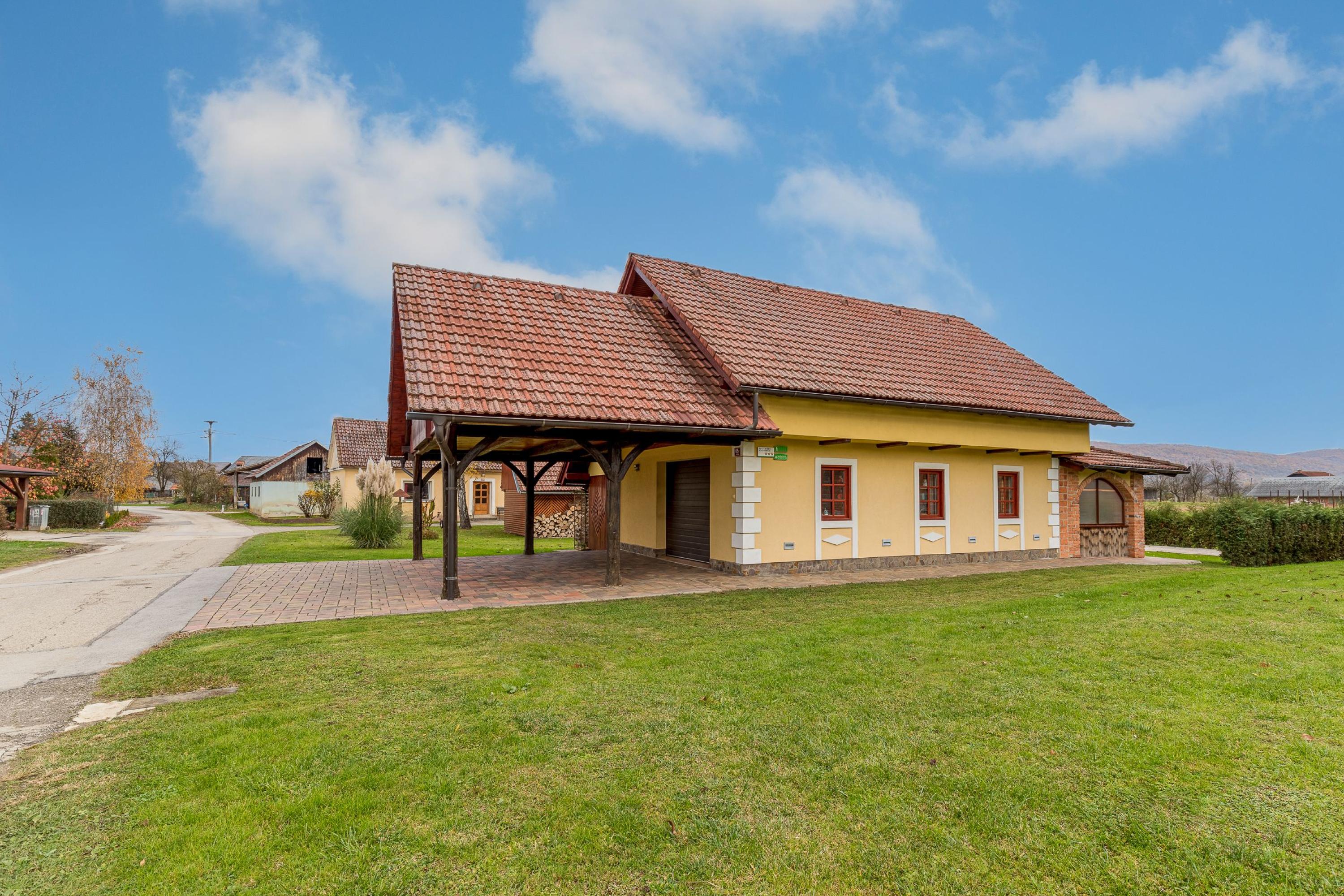 Logement de vacances rustique à Gradac