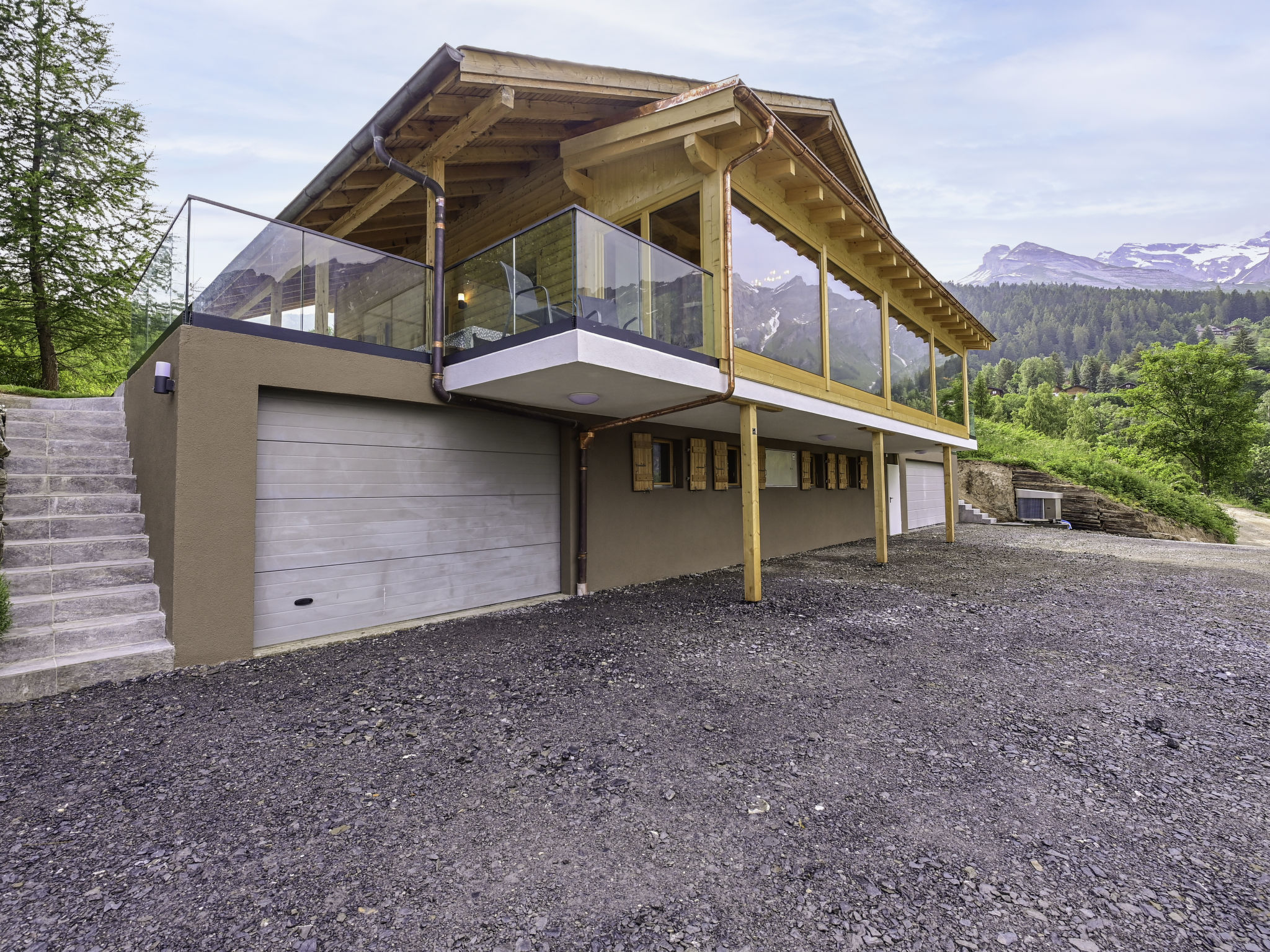Modern holiday home in Switzerland