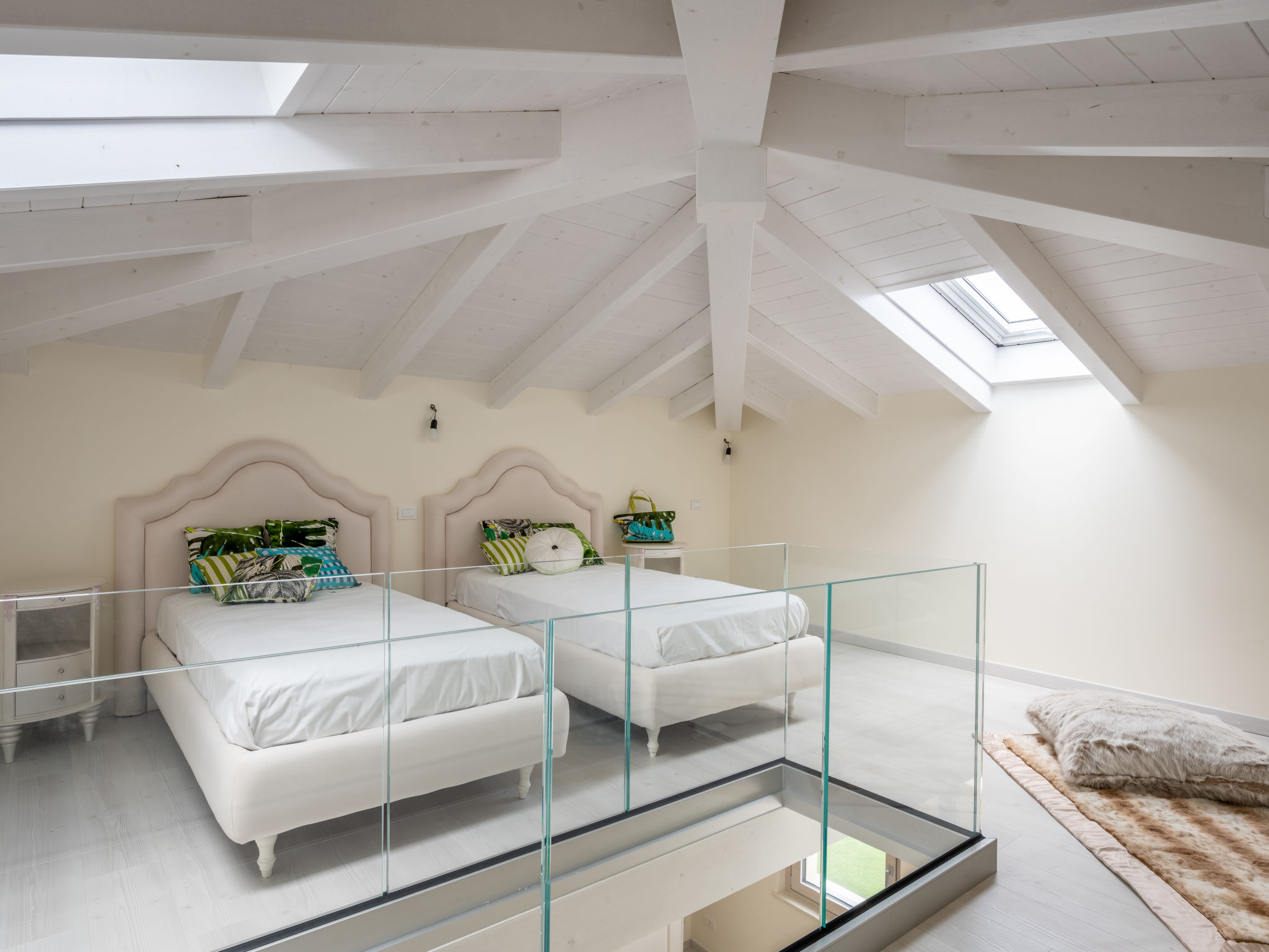 Modernes Ferienhaus mit Schwimmbad (11p)