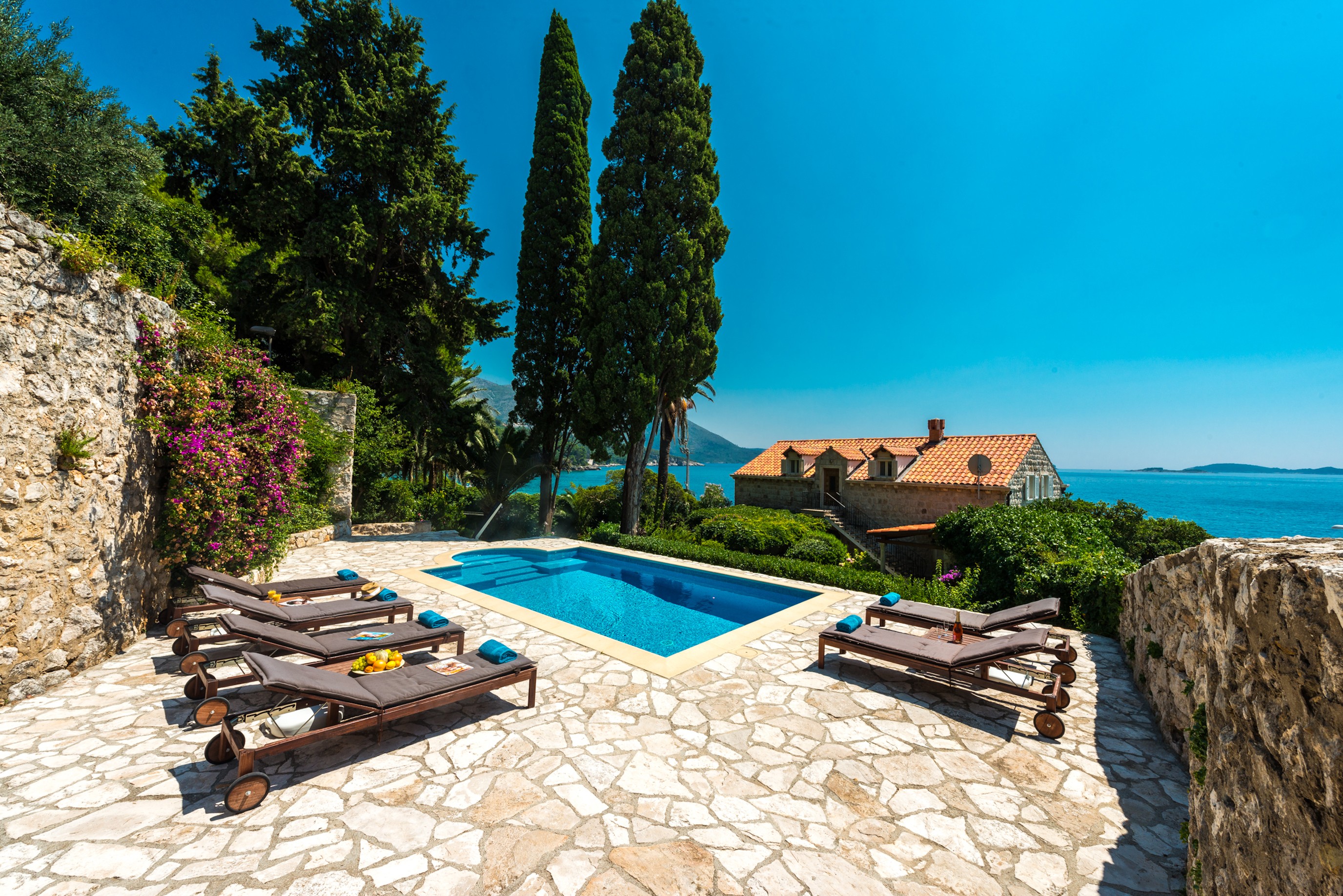 Vila in Dubrovnik met zeezicht en zwembad